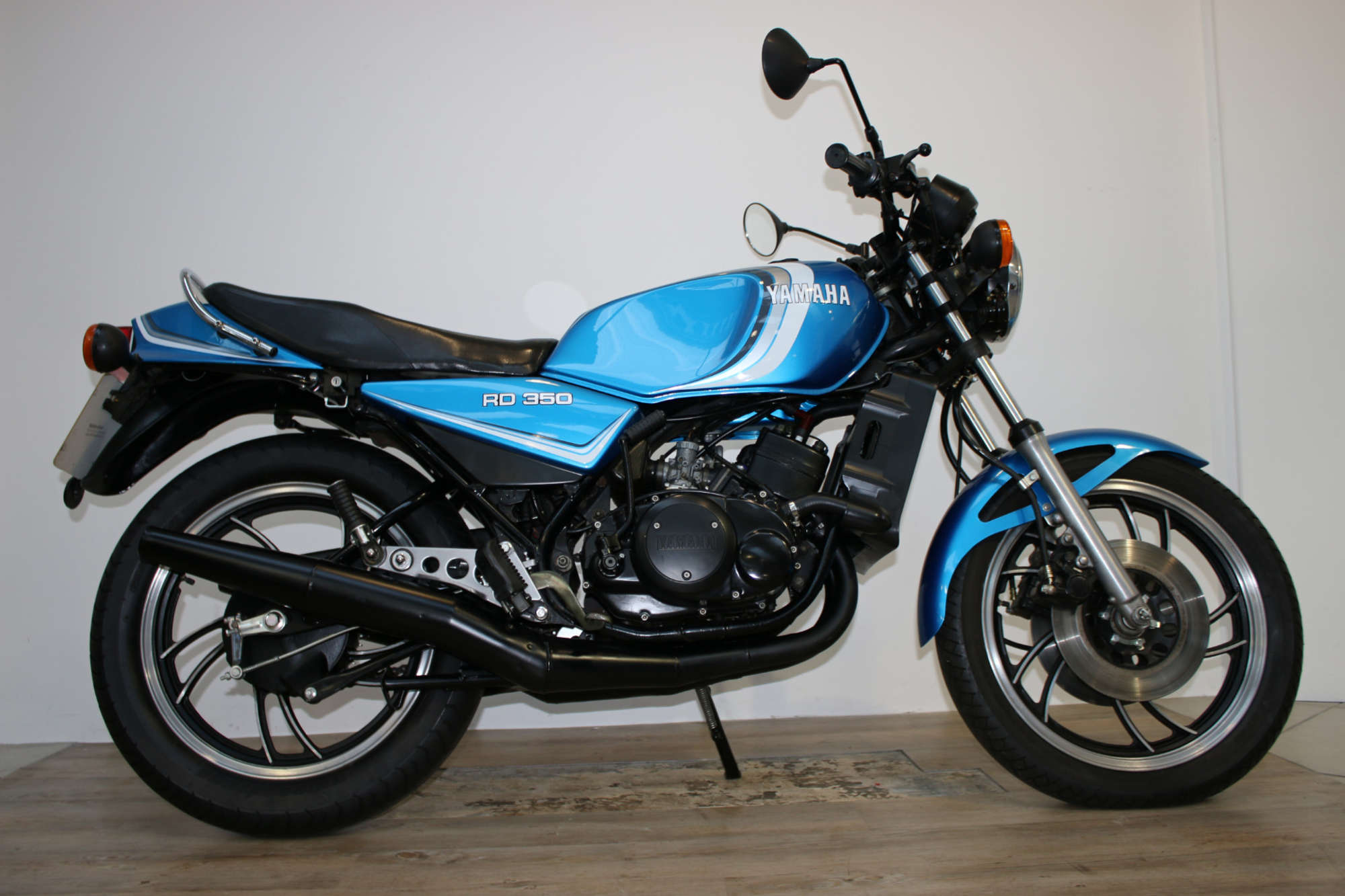 1982 Yamaha RD350 LC 350cc-Sold