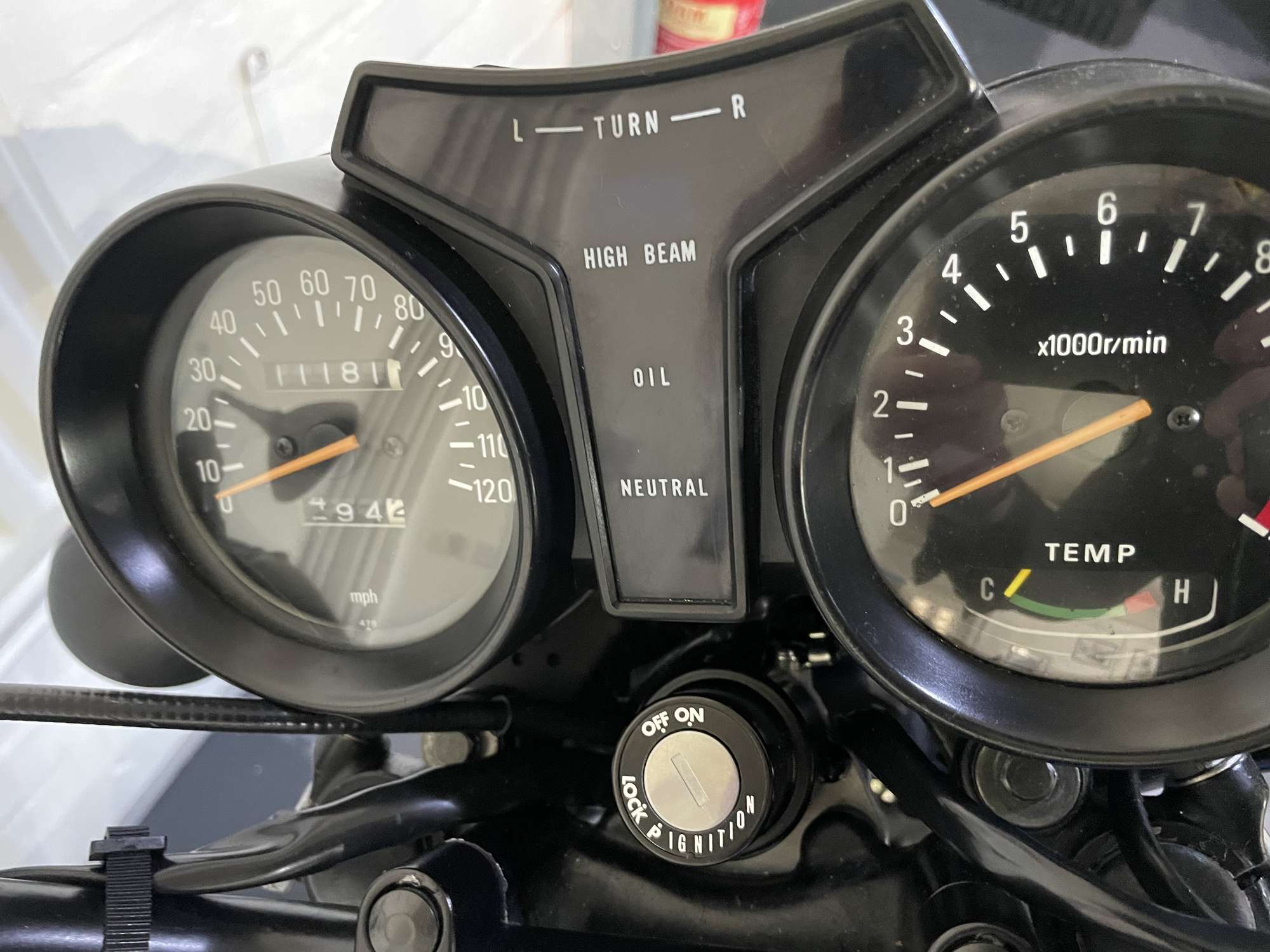 1982 Yamaha RD350 LC 350cc-Sold