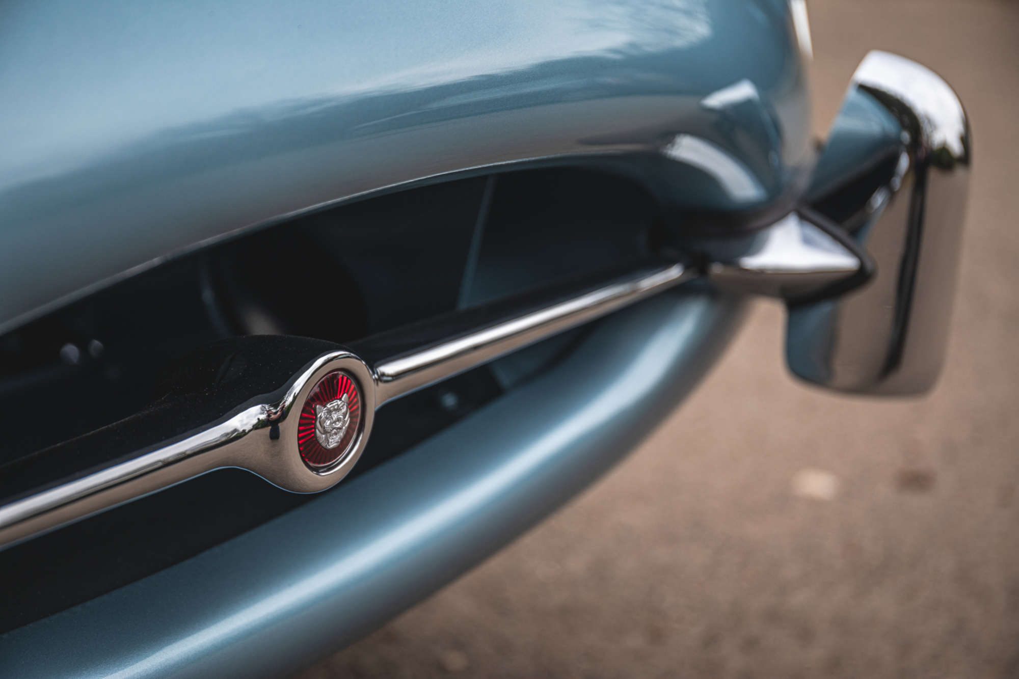 1961 Jaguar E-Type 3.8 Series 1 'Flat Floor' Roadster-Auction Lot