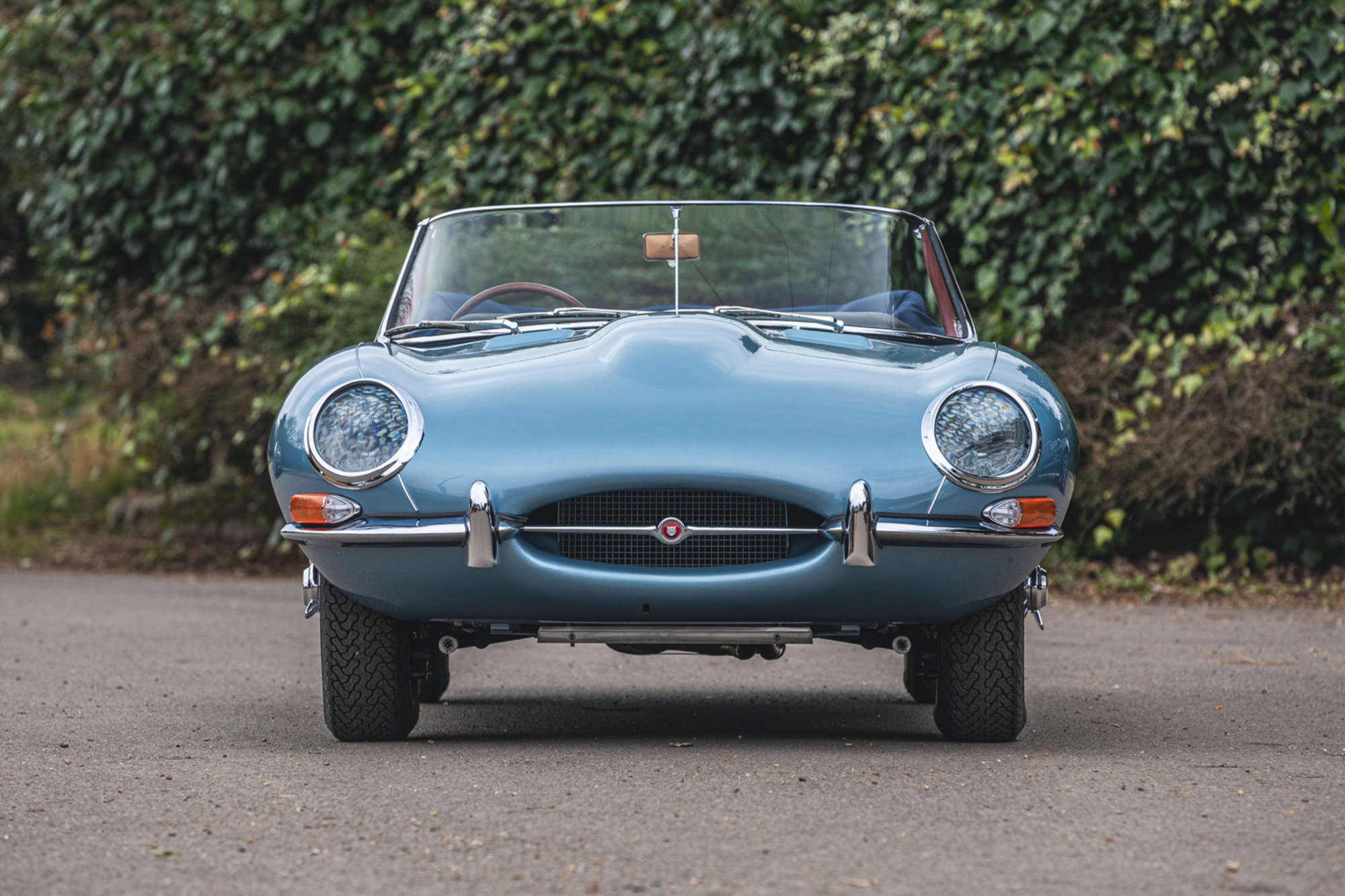1961 Jaguar E-Type 3.8 Series 1 'Flat Floor' Roadster-Auction Lot