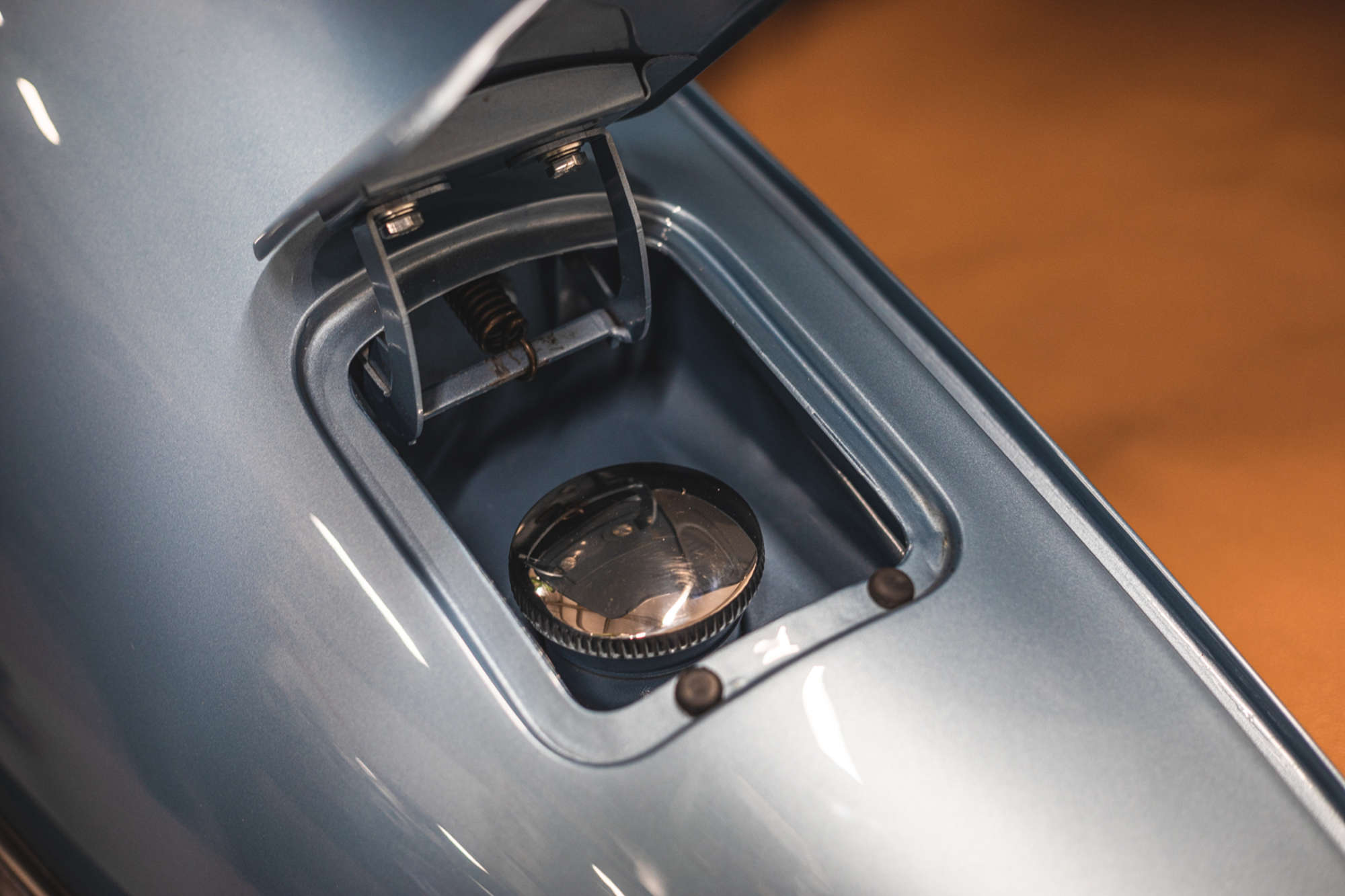 1961 Jaguar E-Type 3.8 Series 1 'Flat Floor' Roadster-Auction Lot