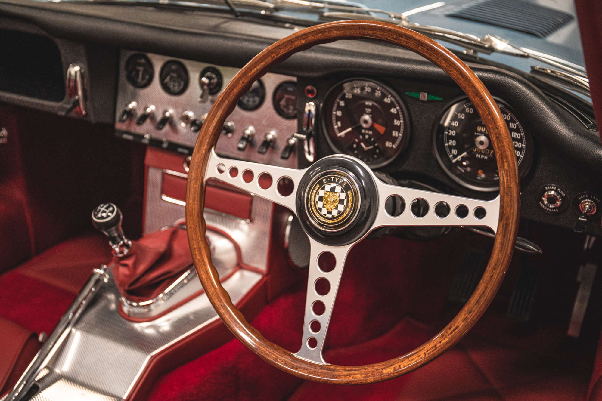 1961 Jaguar E-Type 3.8 Series 1 'Flat Floor' Roadster-Auction Lot