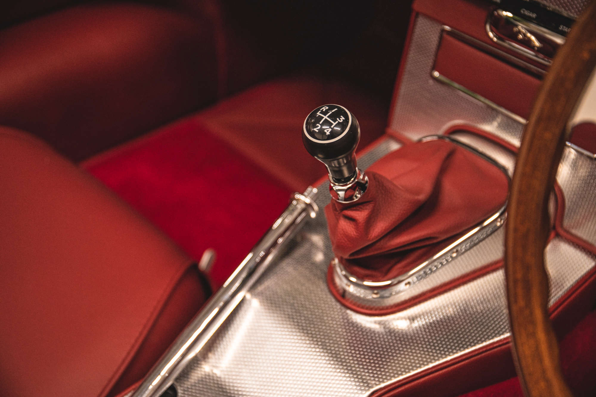 1961 Jaguar E-Type 3.8 Series 1 'Flat Floor' Roadster-Auction Lot