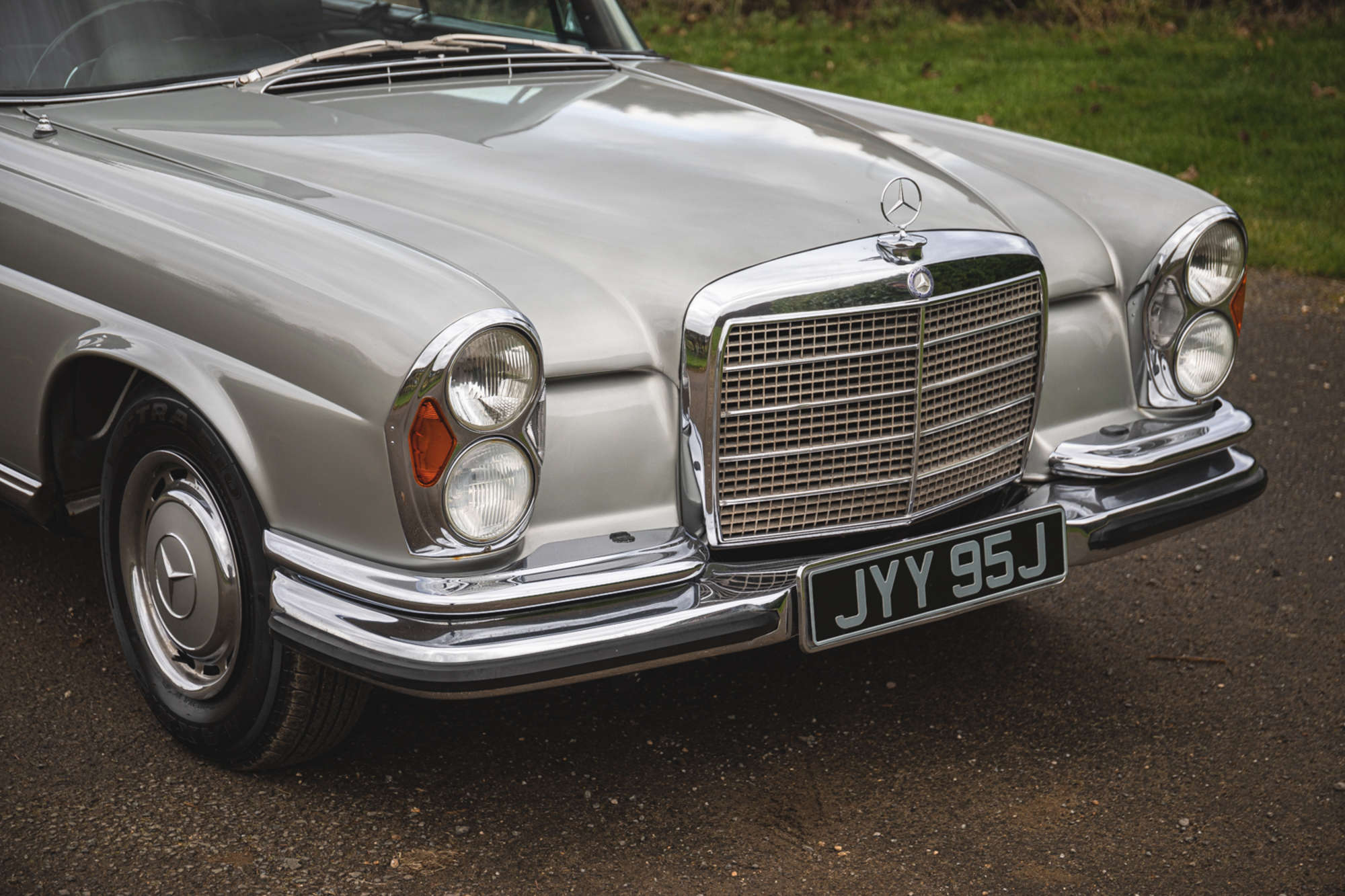 1971 Mercedes-Benz 280 SE Coupe  (W111)-Sold