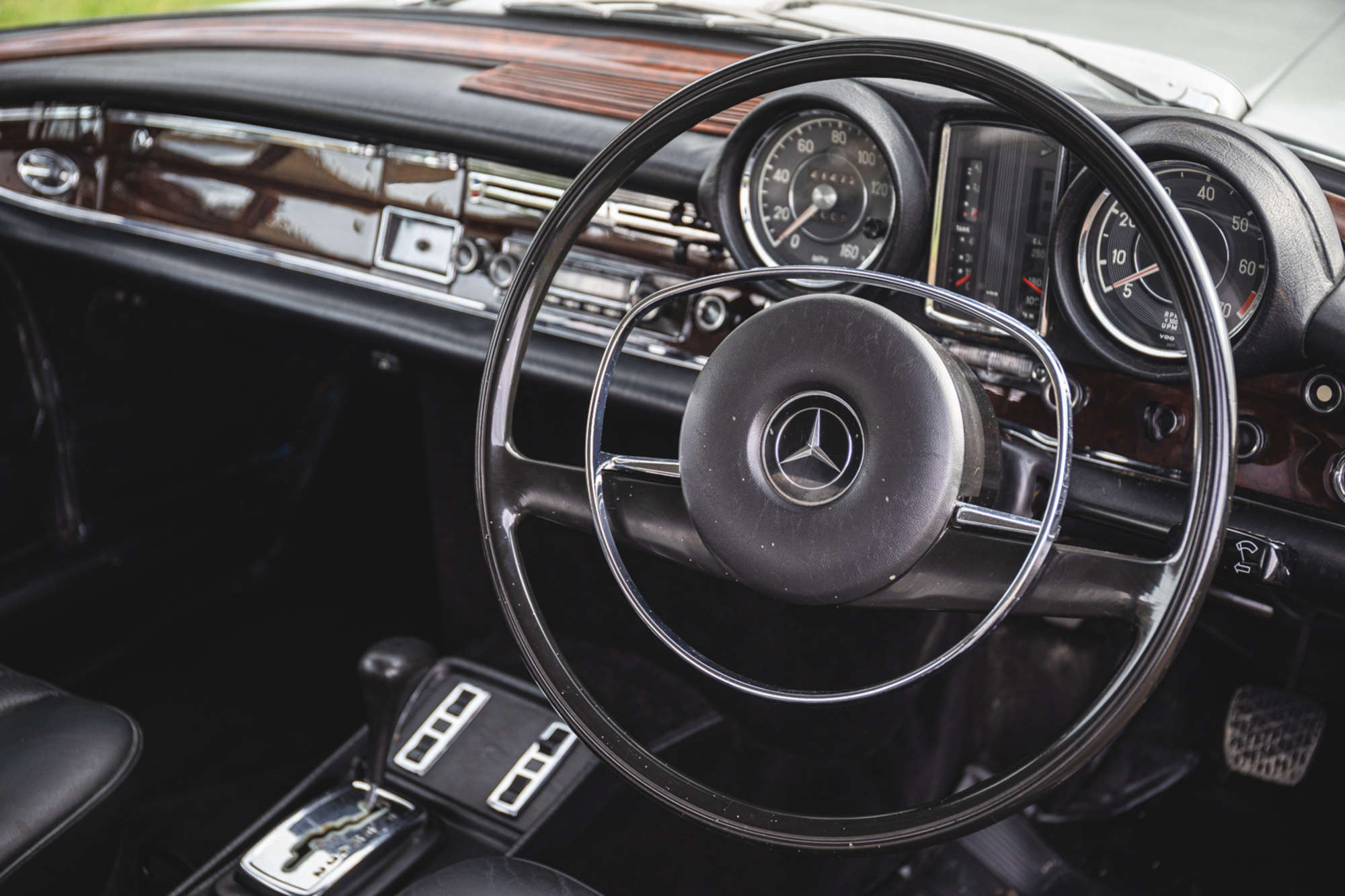 1971 Mercedes-Benz 280 SE Coupe  (W111)-Sold