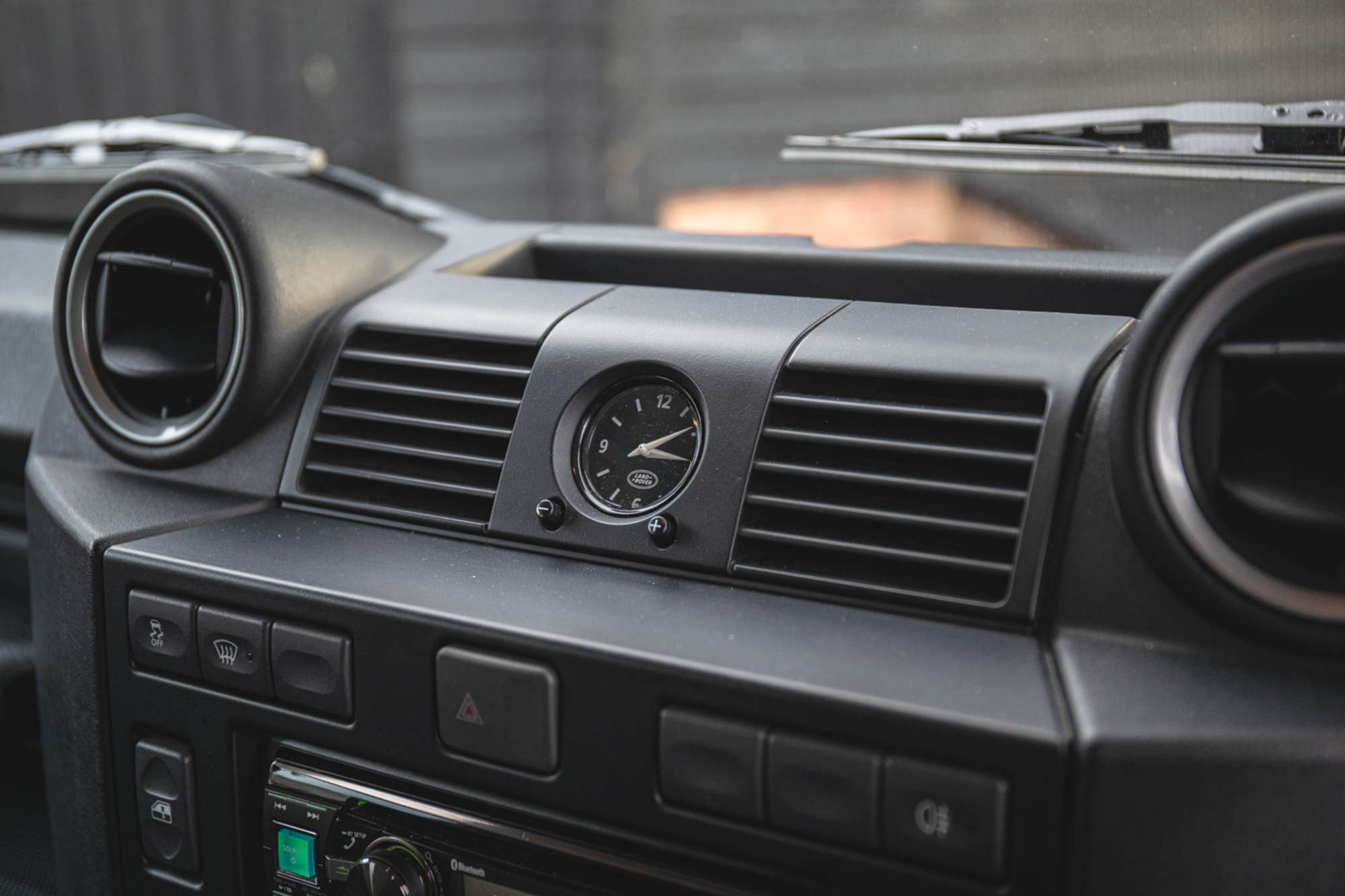 2015 Land Rover Defender 11O XS -Auction Lot