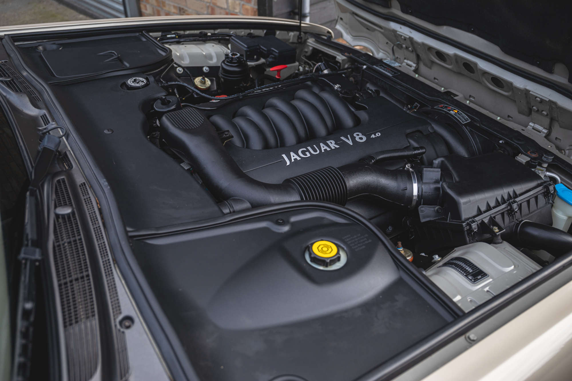 1998 Jaguar XJ Sovereign X308-Sold