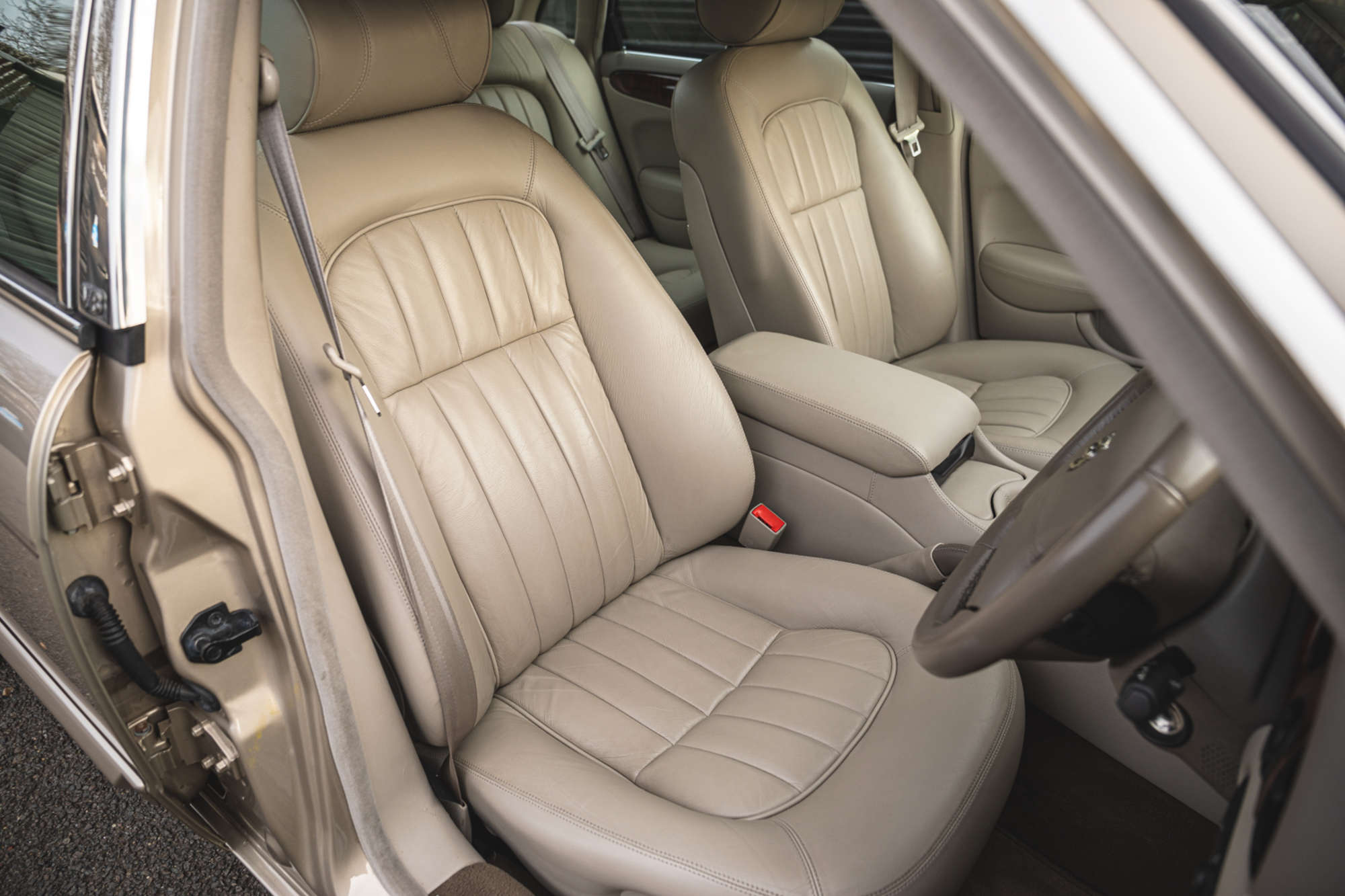 1998 Jaguar XJ Sovereign X308-Sold