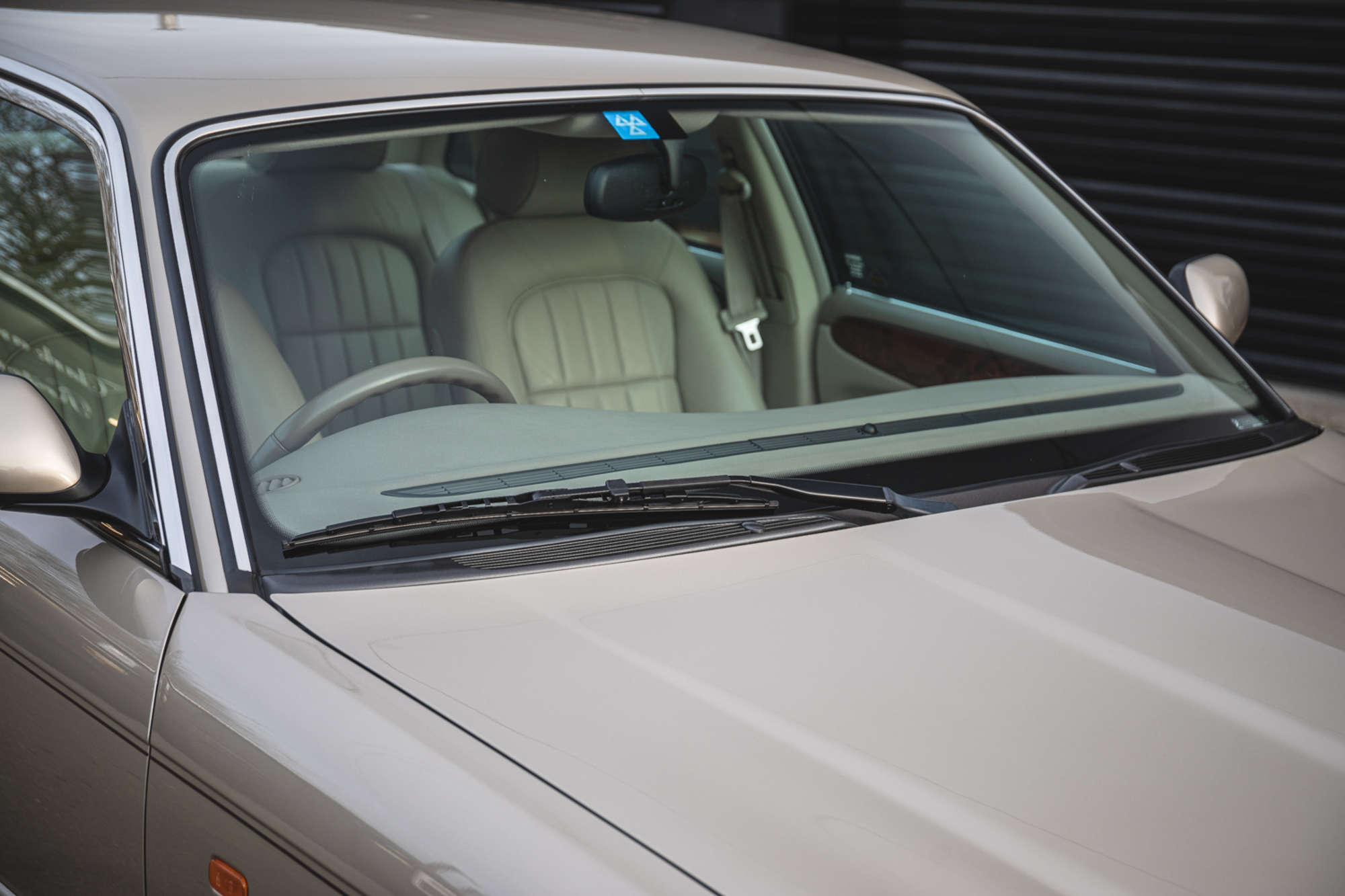 1998 Jaguar XJ Sovereign X308-Sold