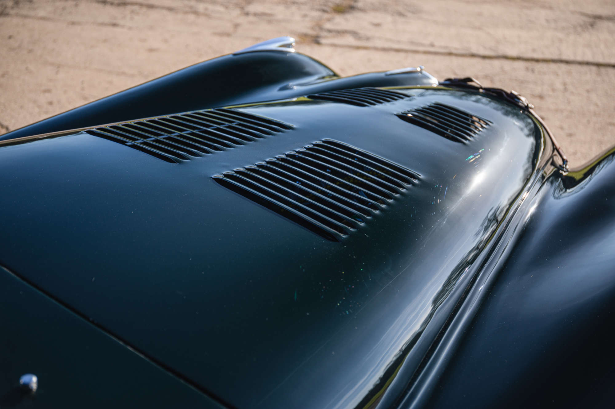 1951 Jaguar XK120 Roadster-Auction Lot