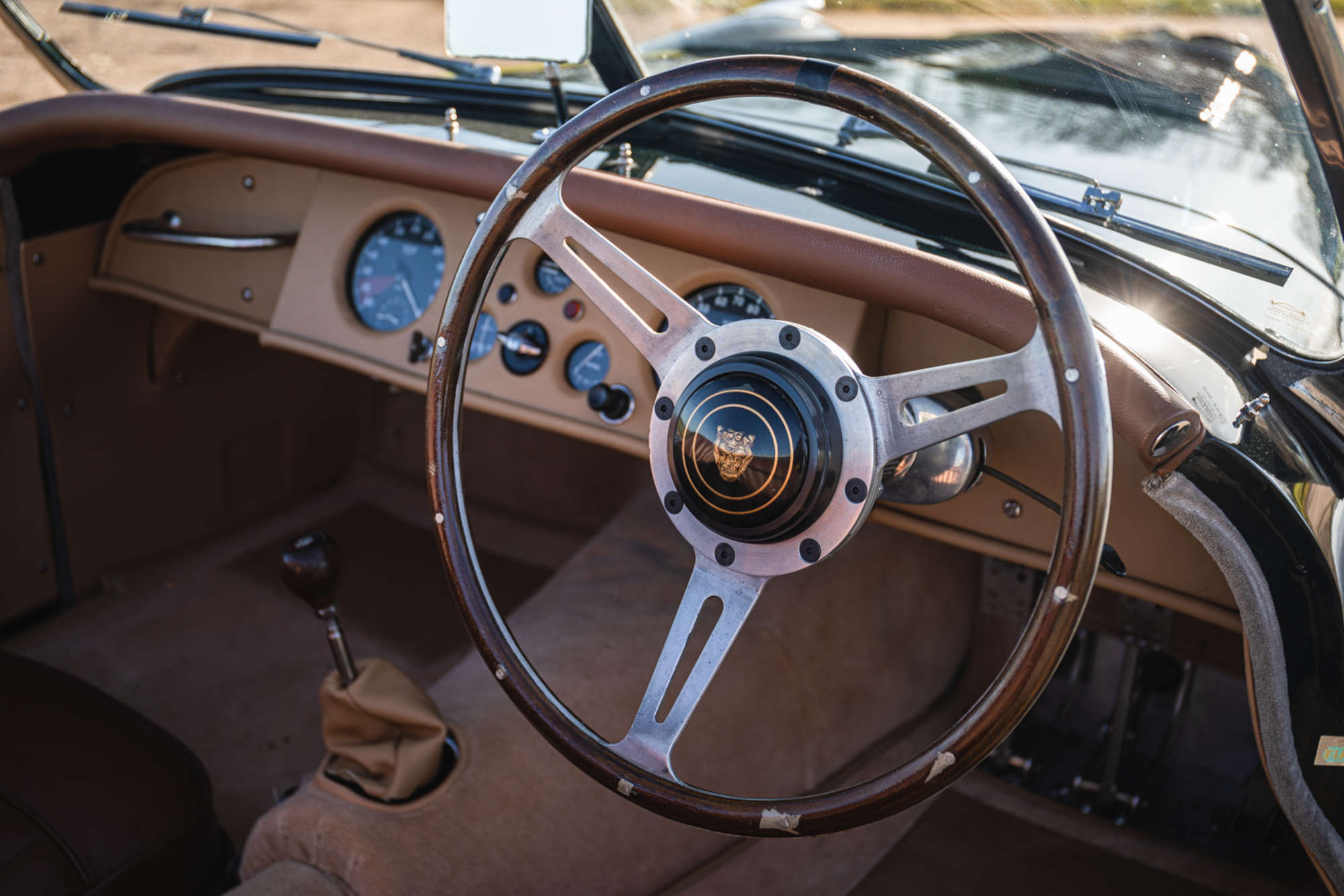 1951 Jaguar XK120 Roadster-Auction Lot