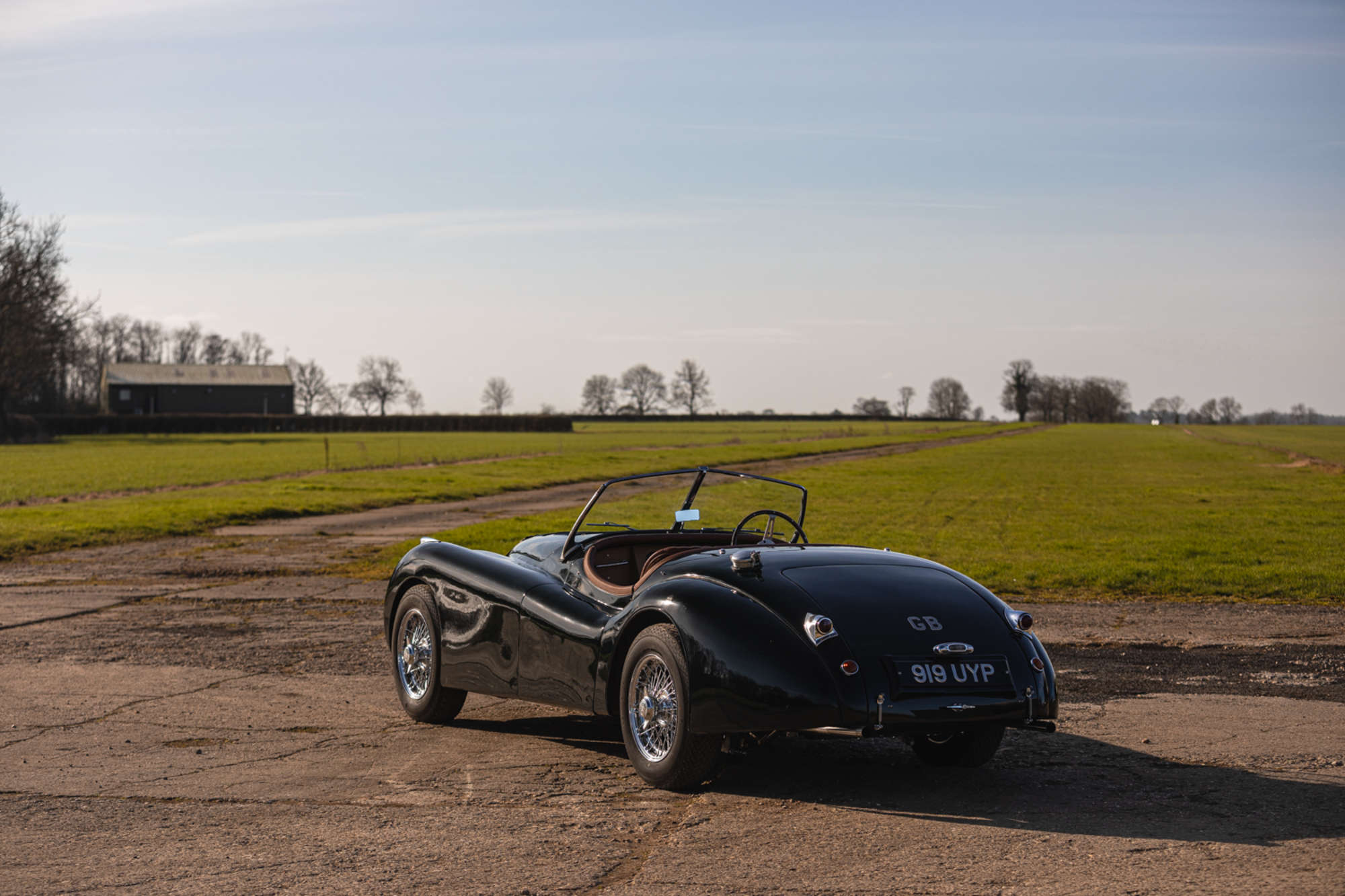 1951 Jaguar XK120 Roadster-Auction Lot