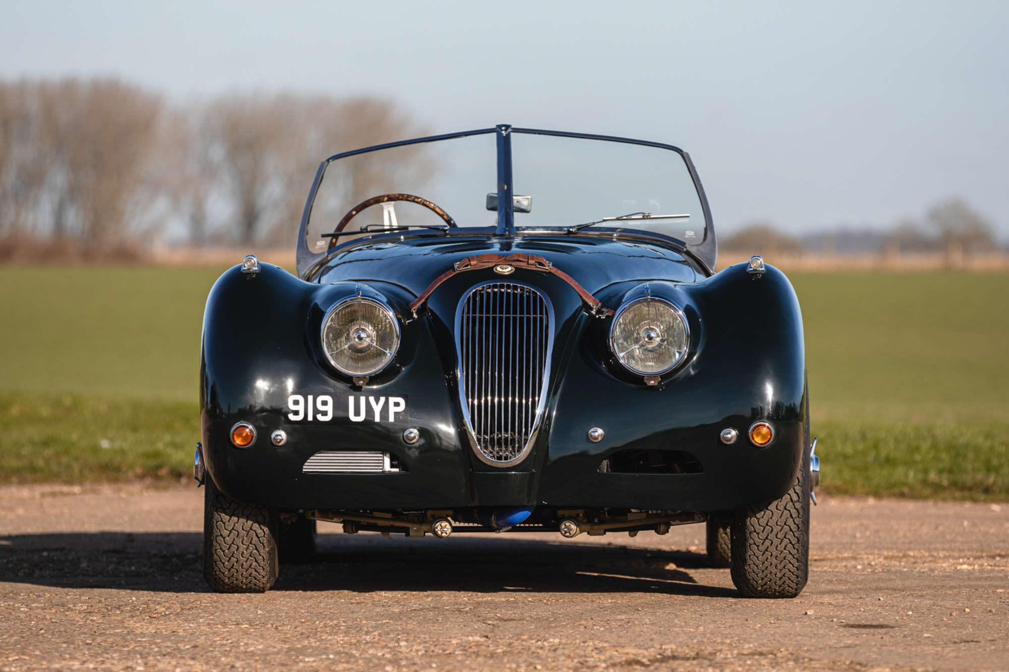 1951 Jaguar XK120 Roadster-Auction Lot