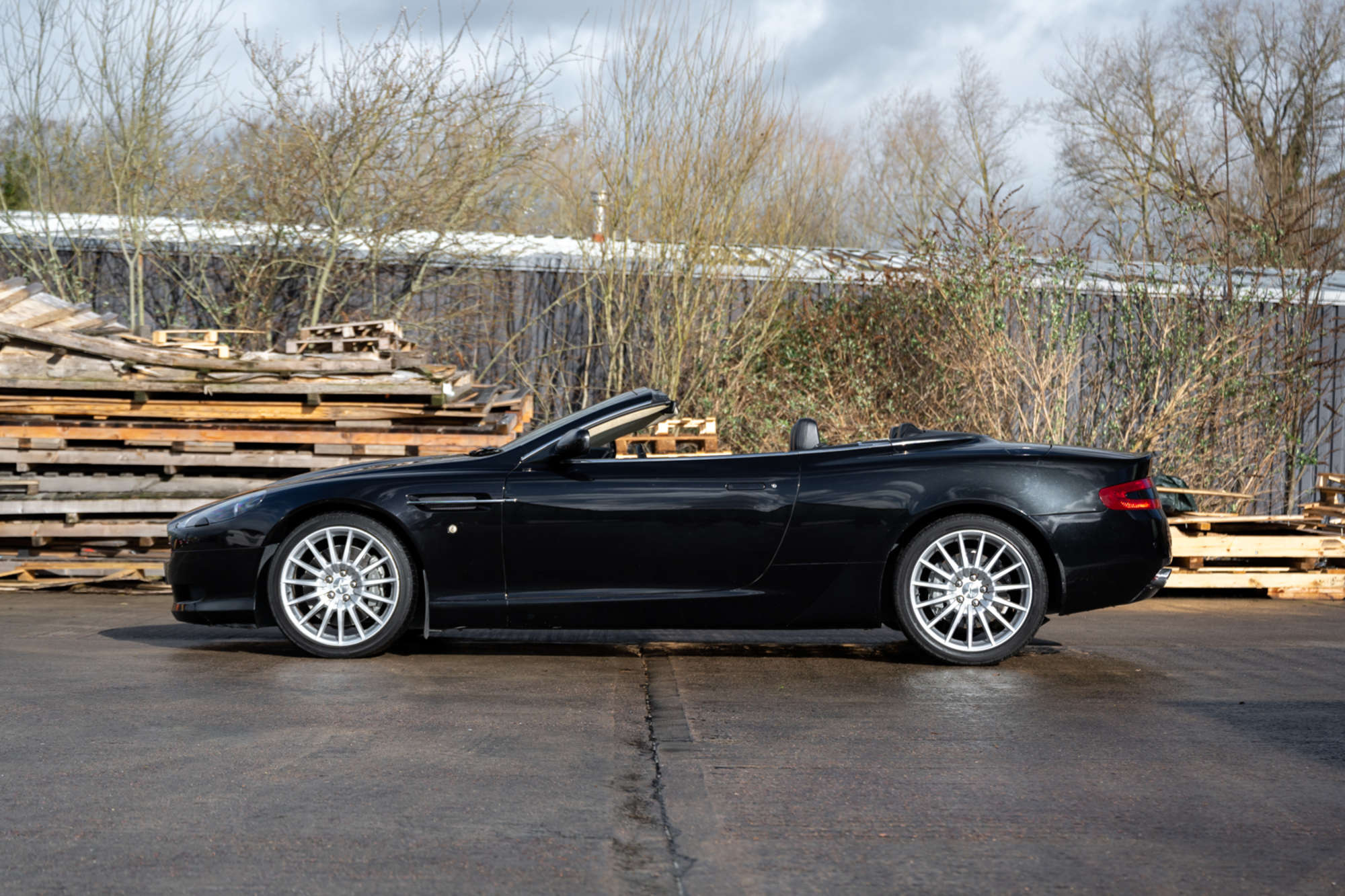 2006 Aston Martin DB9 Volante-Auction Lot