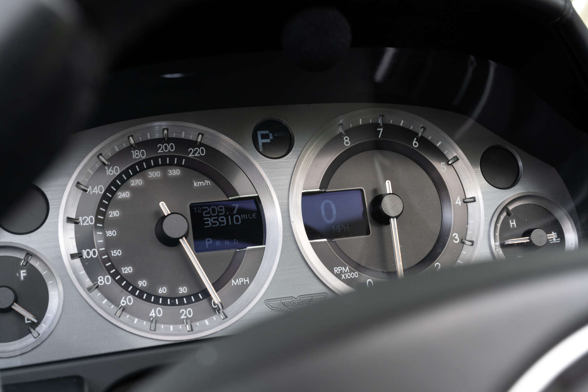 2006 Aston Martin DB9 Volante-Auction Lot