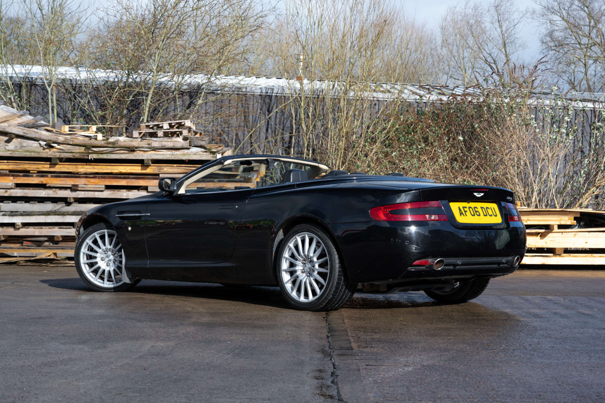 2006 Aston Martin DB9 Volante-Auction Lot
