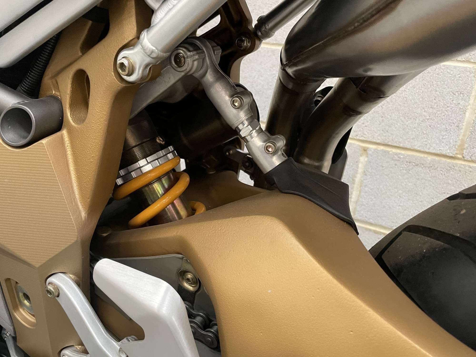 2000 MV Agusta F4 'Serie Oro' 750cc-Sold