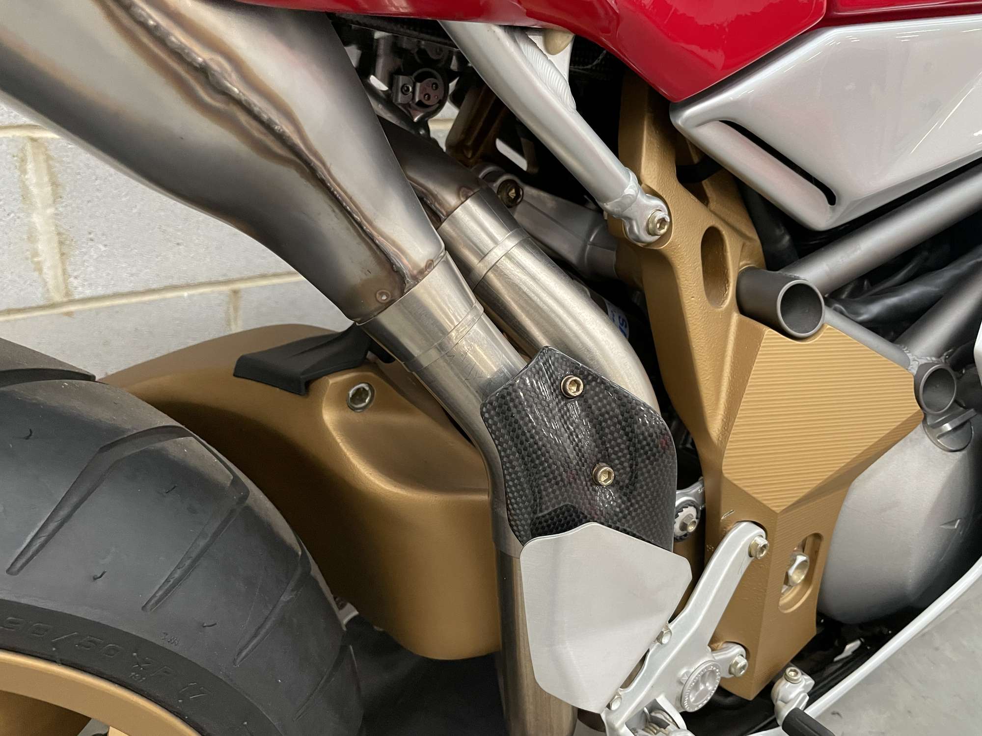 2000 MV Agusta F4 'Serie Oro' 750cc-Sold