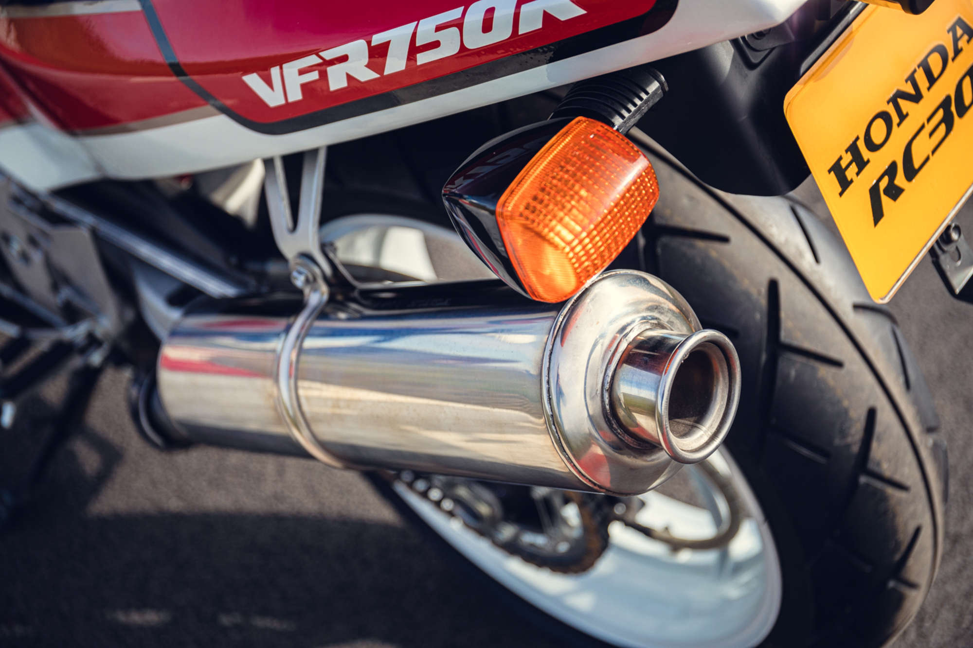 1990 Honda VFR750R Type RC30 748cc-Sold