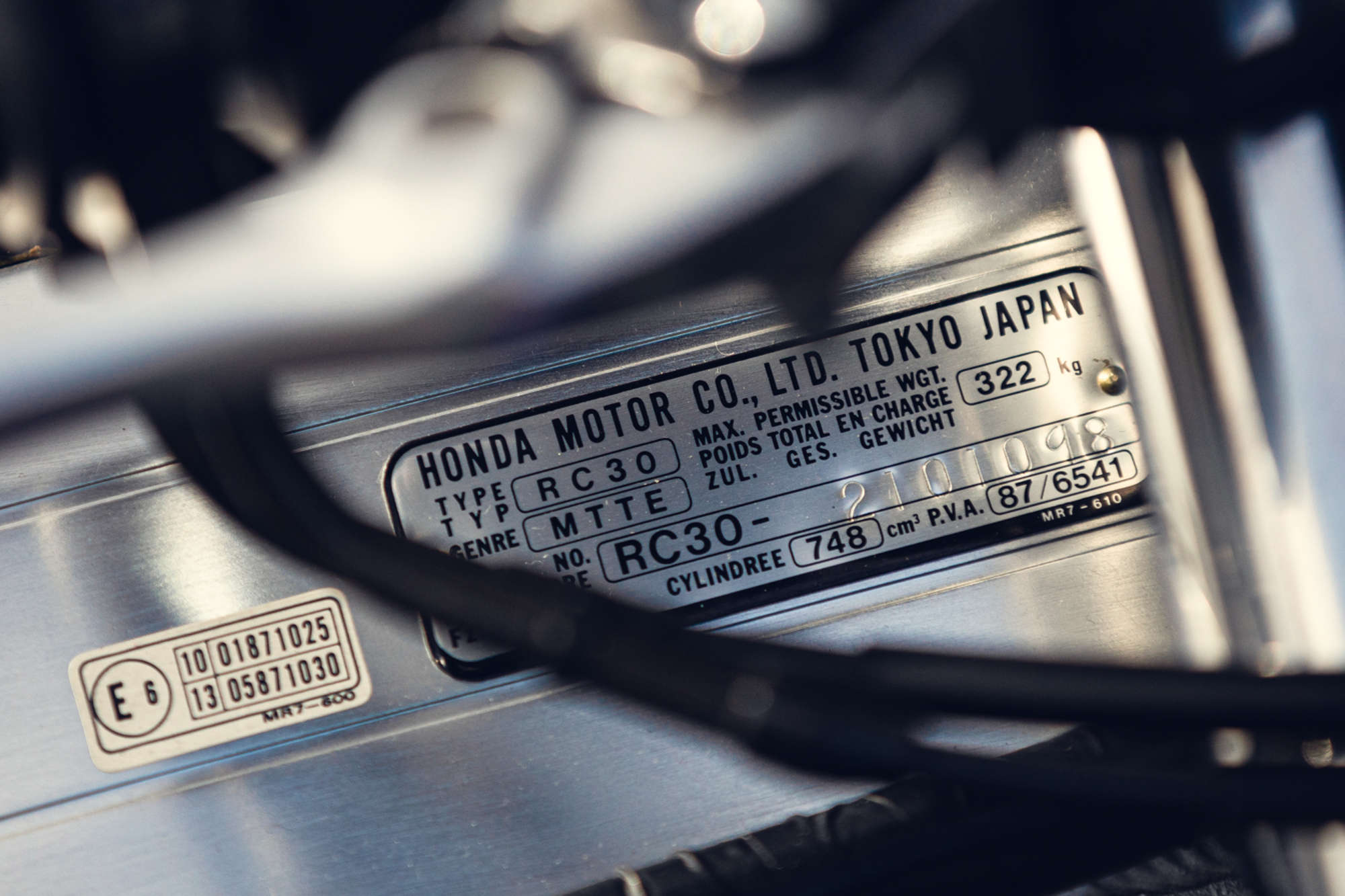 1990 Honda VFR750R Type RC30 748cc-Sold