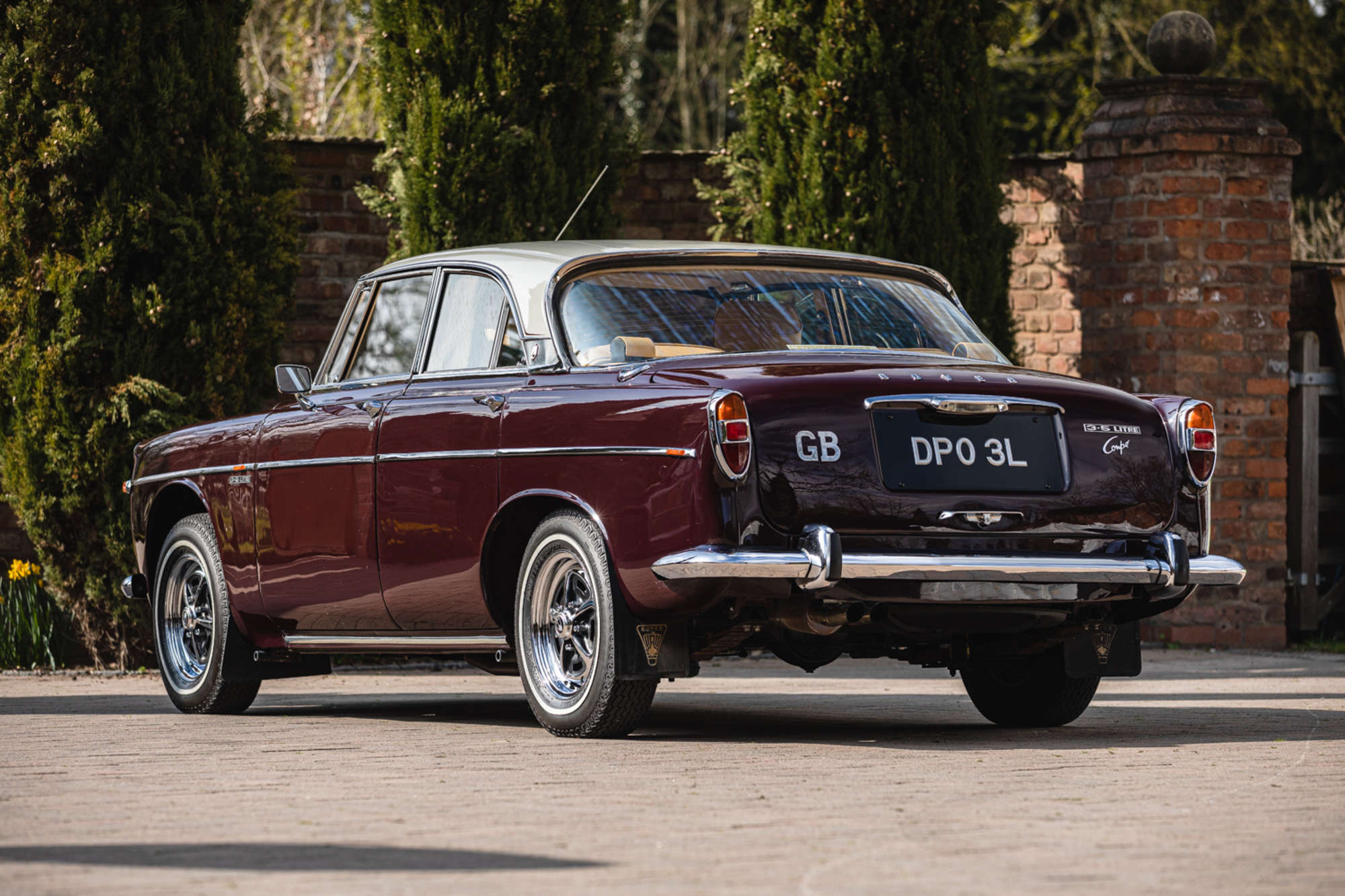 1973 Rover P5B Coupé-Sold