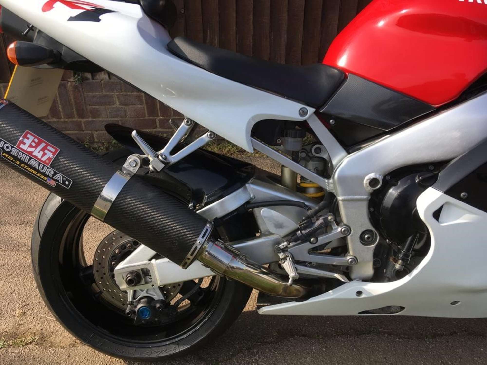 1999 Yamaha YZF-R1 998cc-Sold