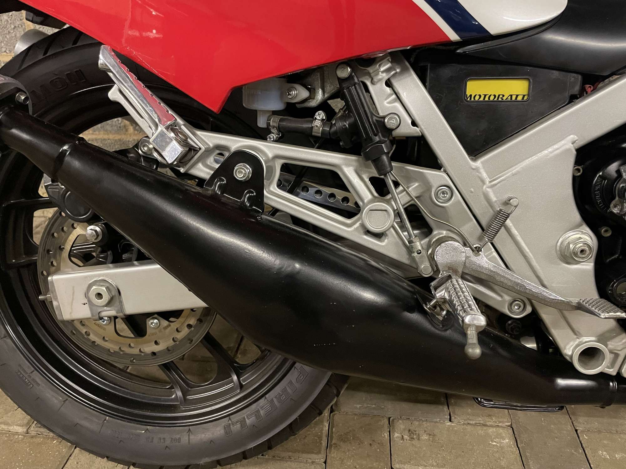 1985 Yamaha RD500 LC YPVS 492cc-Sold