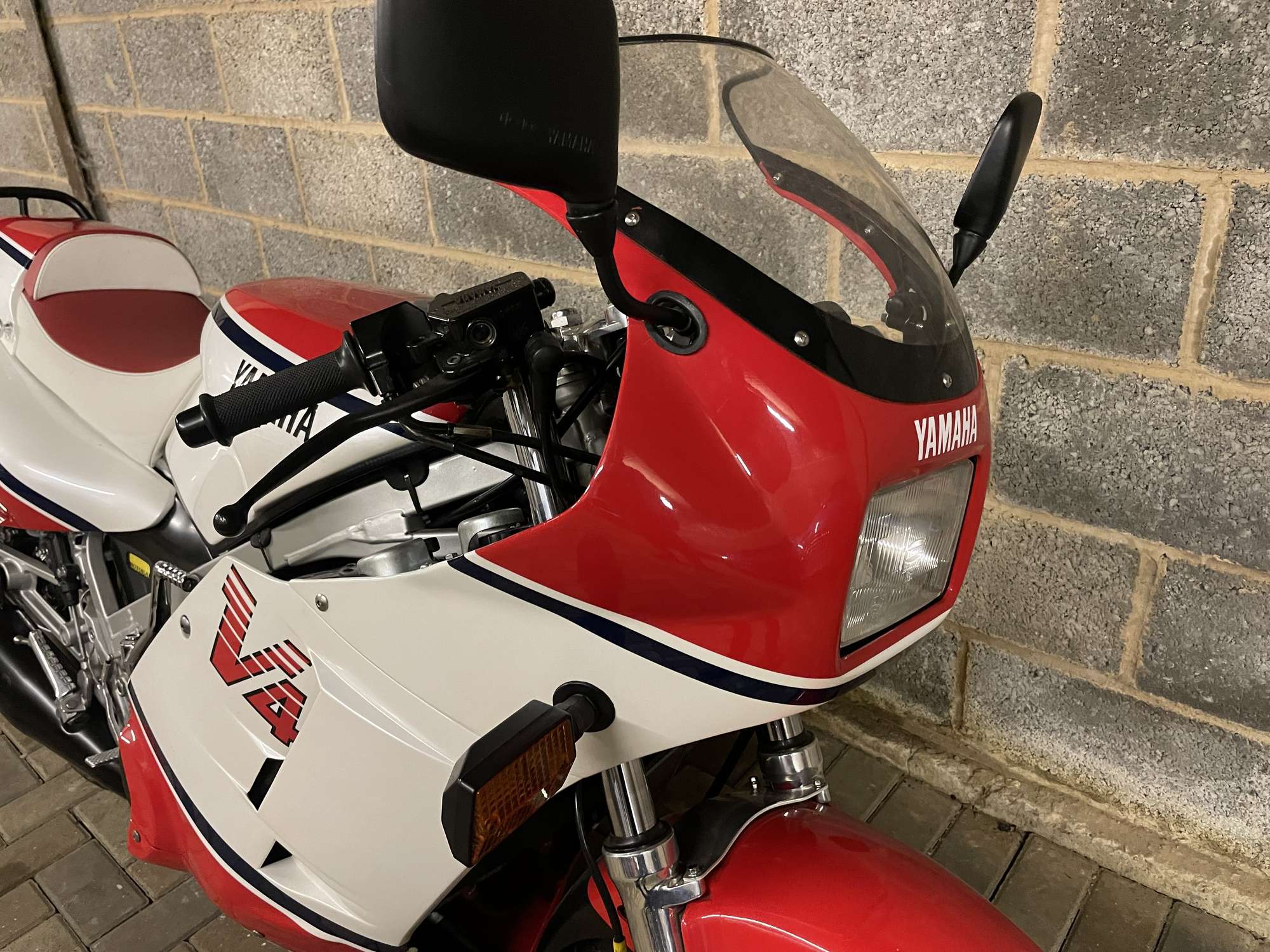 1985 Yamaha RD500 LC YPVS 492cc-Sold