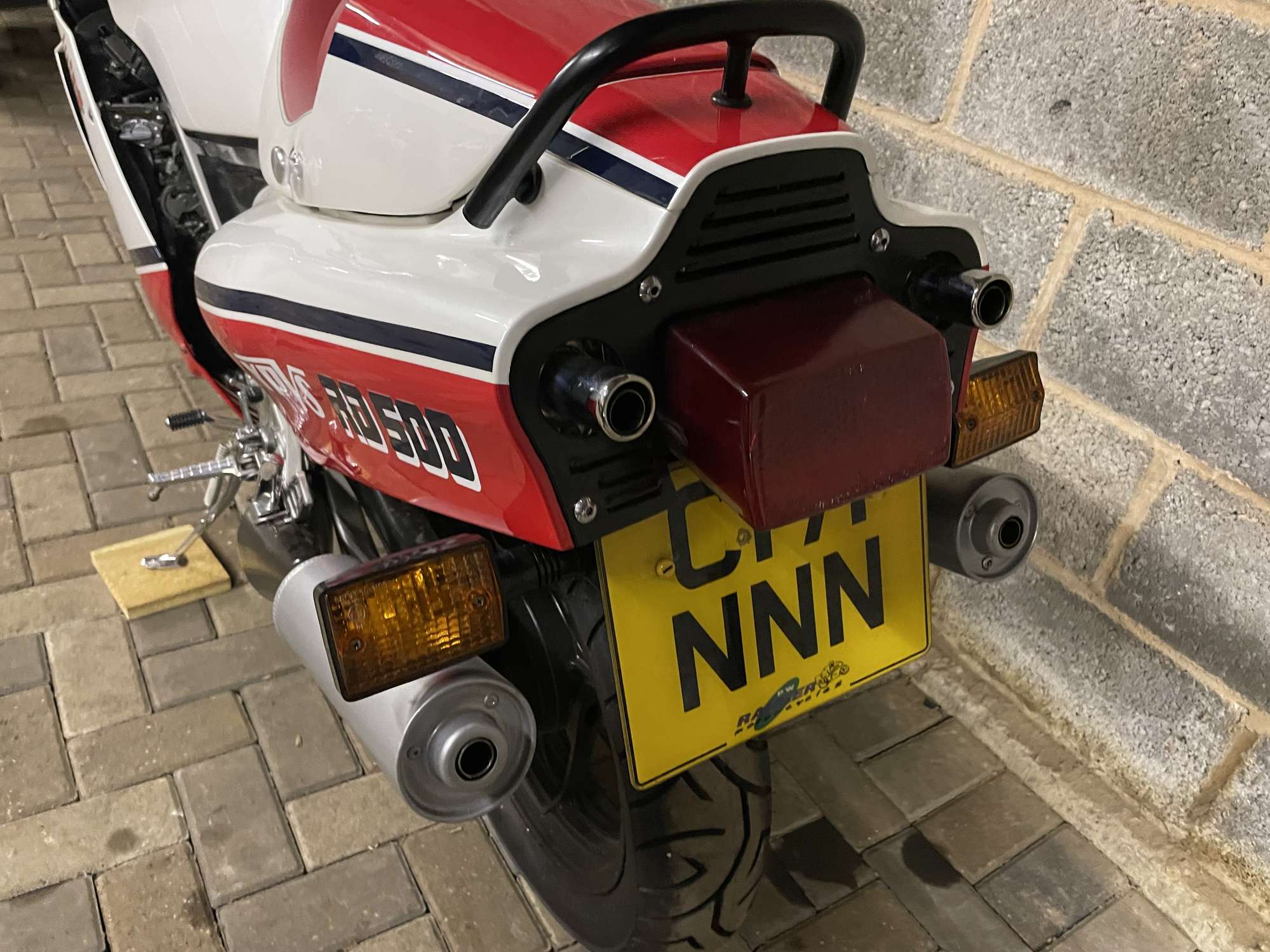 1985 Yamaha RD500 LC YPVS 492cc-Sold