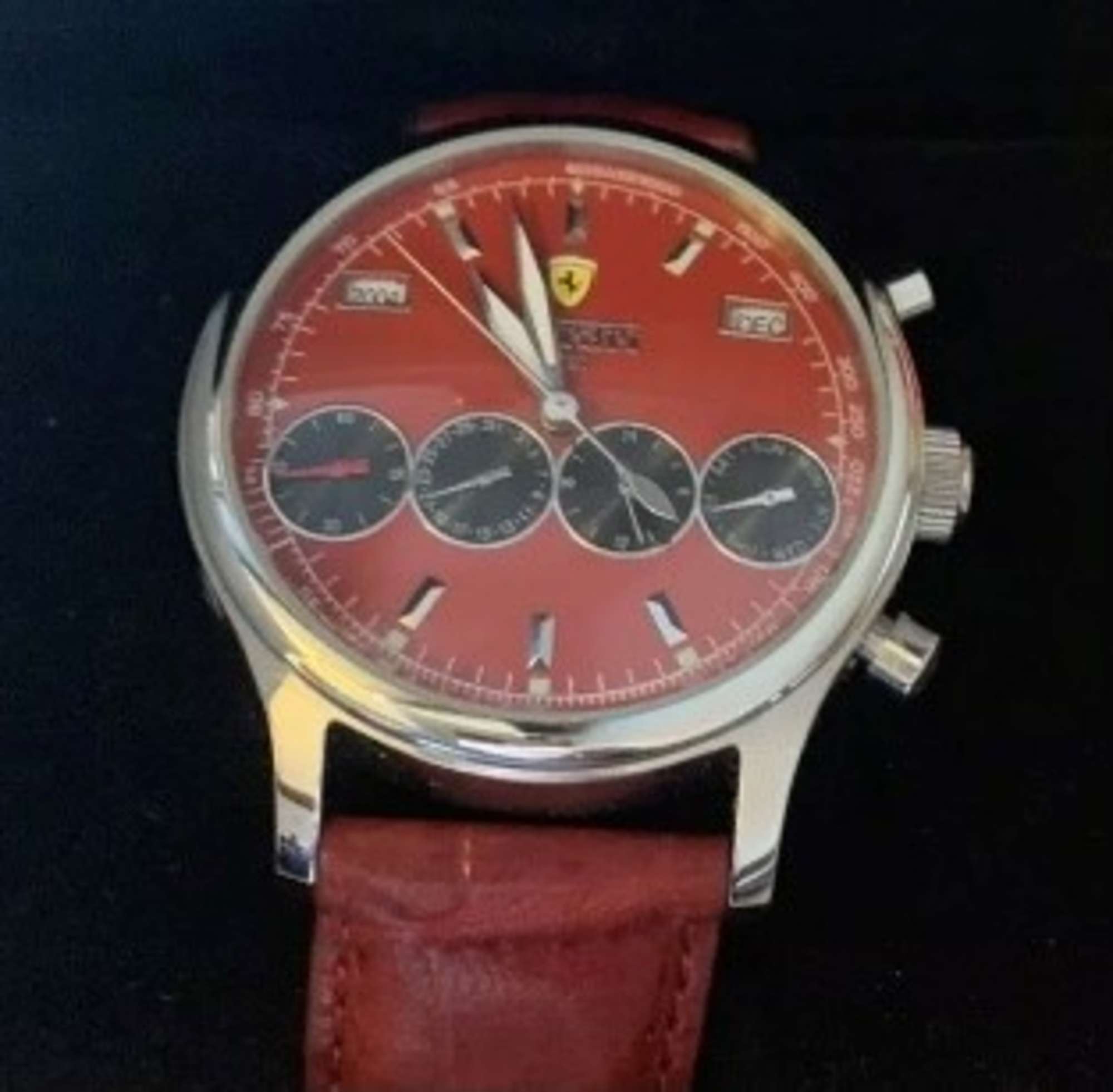 Swiss-made Ferrari 37-jewel automatic chronograph gentleman'-Sold