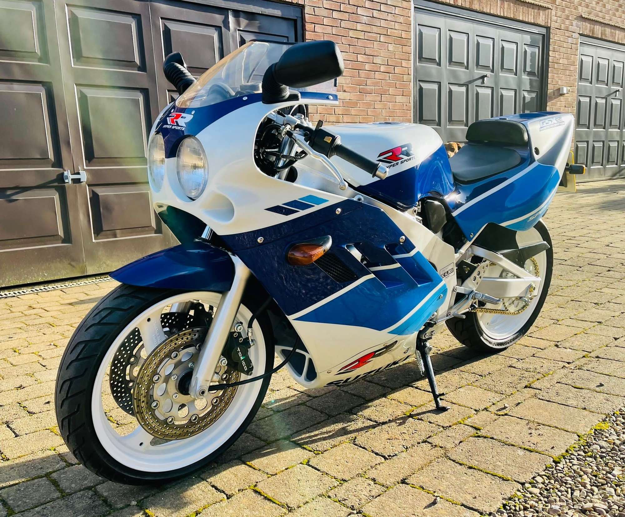 1991 Suzuki GSX-R400RFK 398cc-Sold