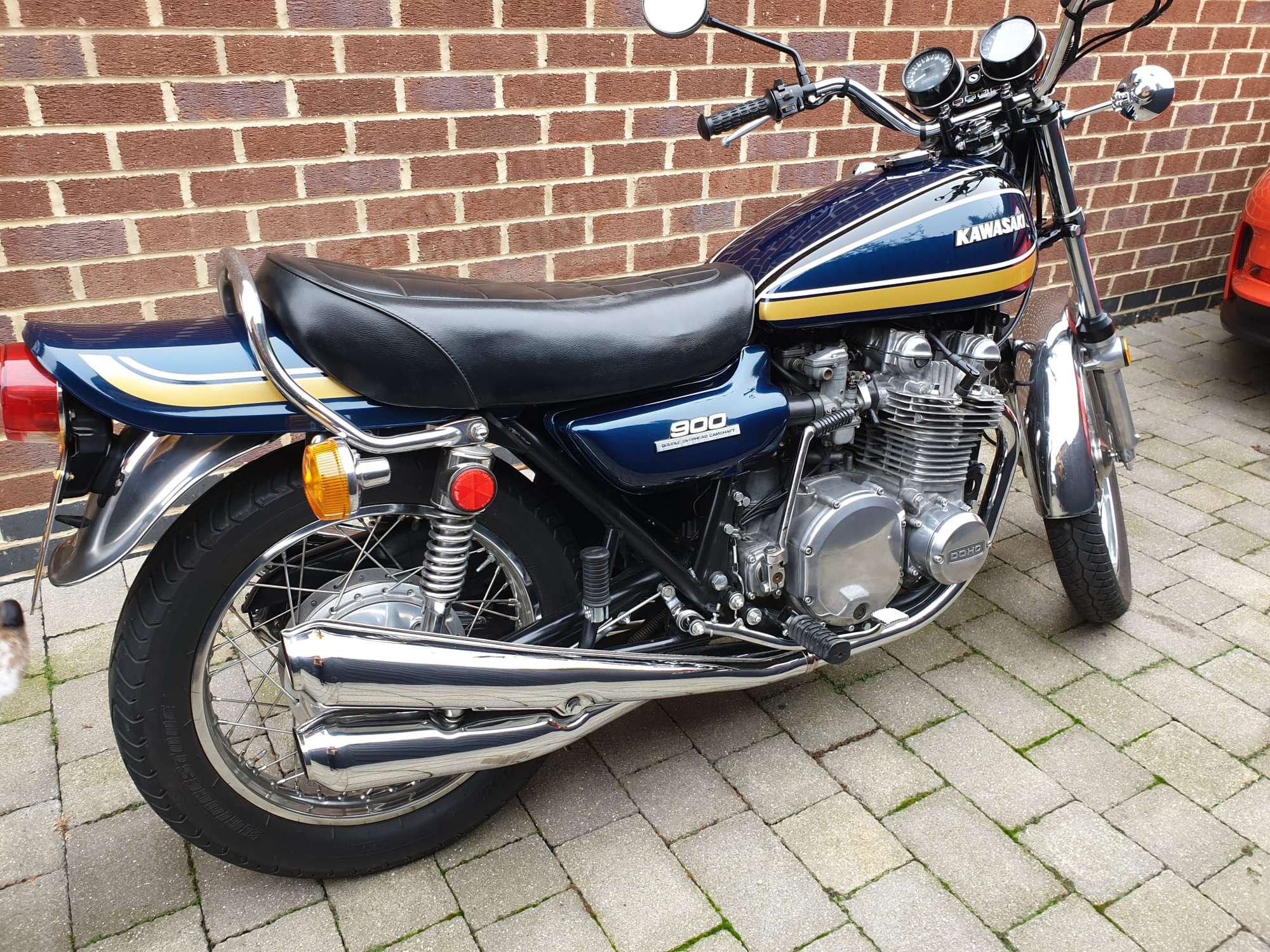 1975 Kawasaki Z1B 903cc-Auction Lot