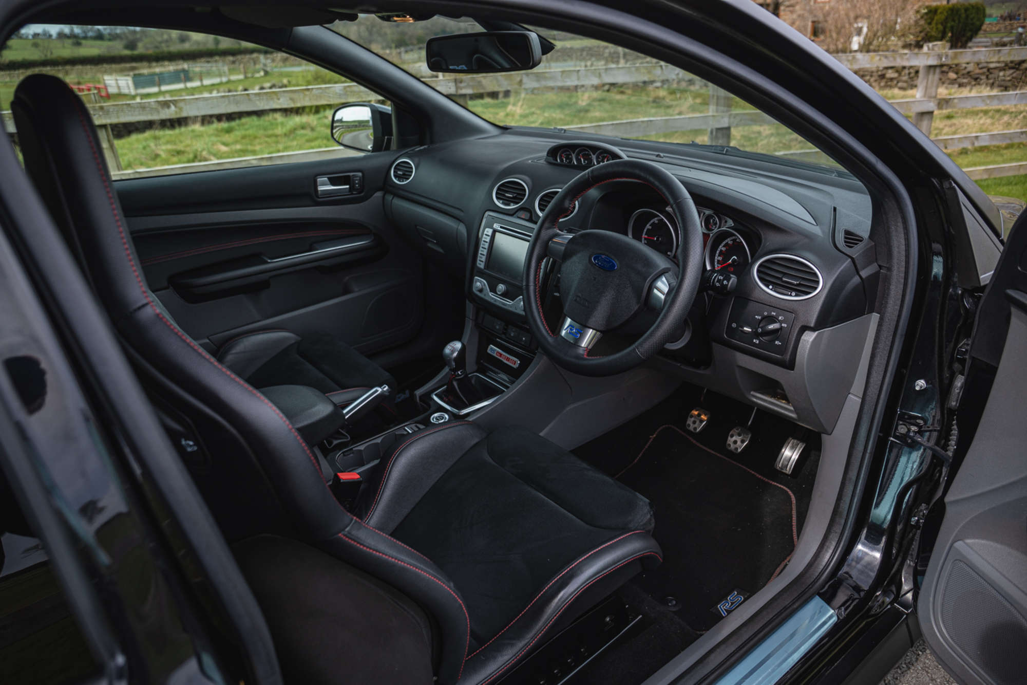 2010 Ford Focus RS500 (002/500)-Sold