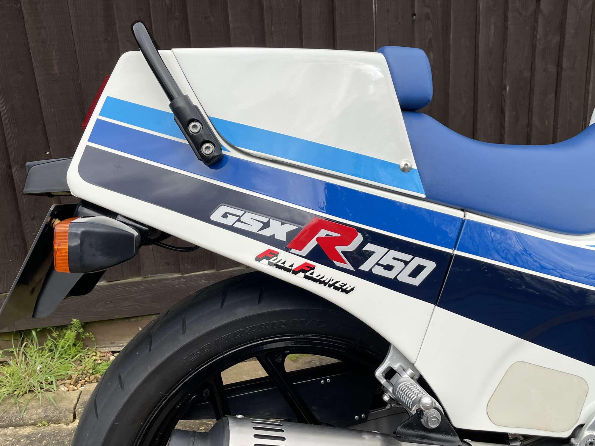 1986 Suzuki GSX-R750 749cc-Sold