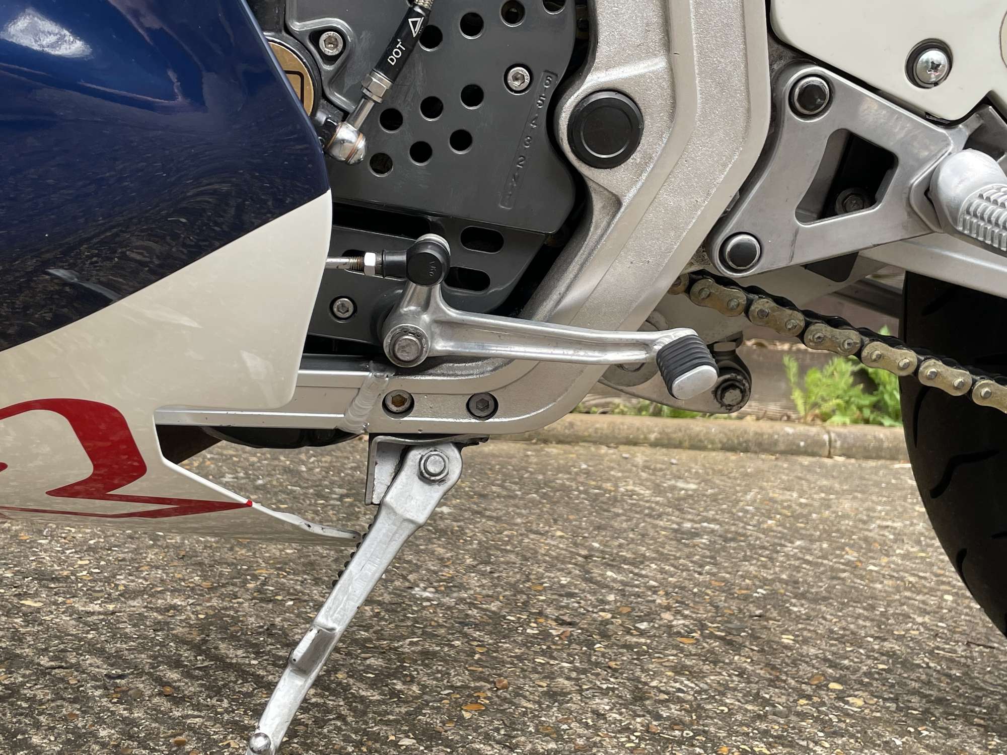 1986 Suzuki GSX-R750 749cc-Sold