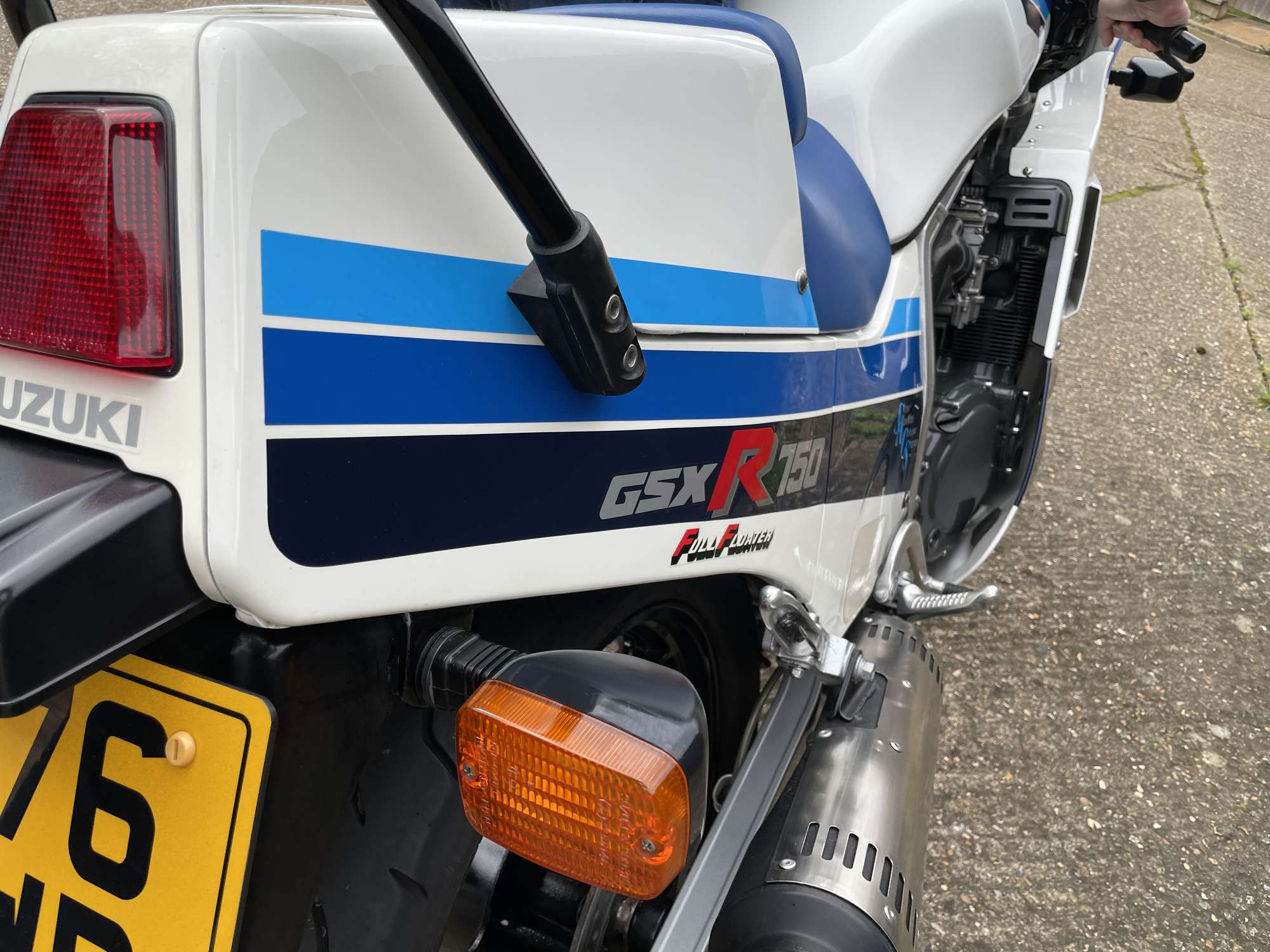 1986 Suzuki GSX-R750 749cc-Sold