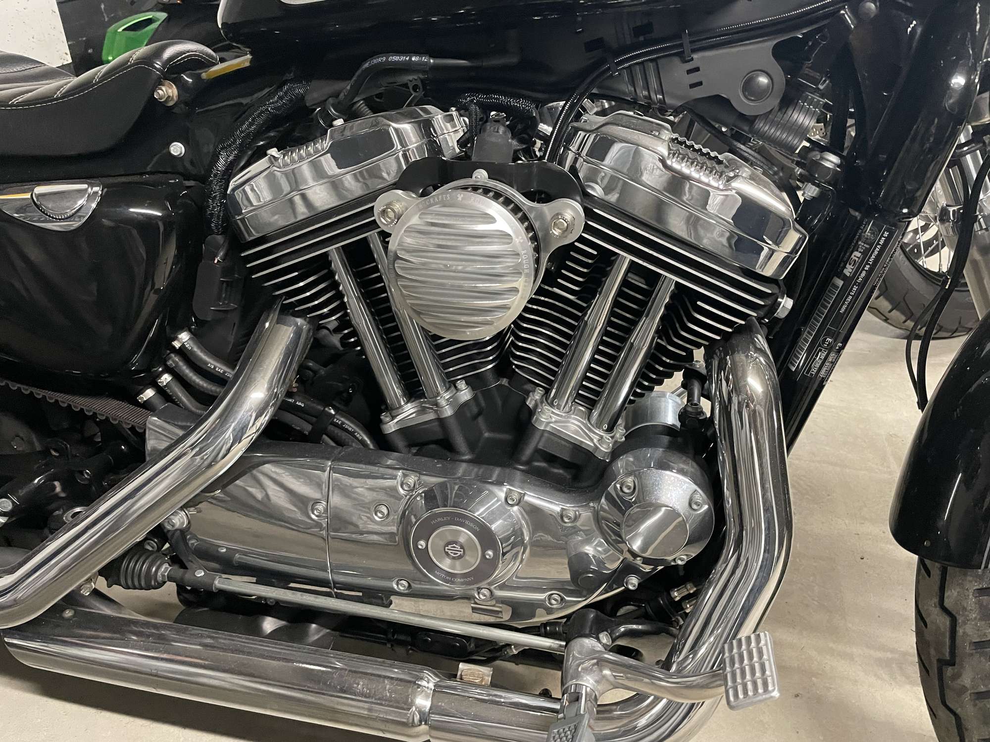 2015 Harley-Davidson XL1200C Sportster Custom 1202cc-Auction Lot