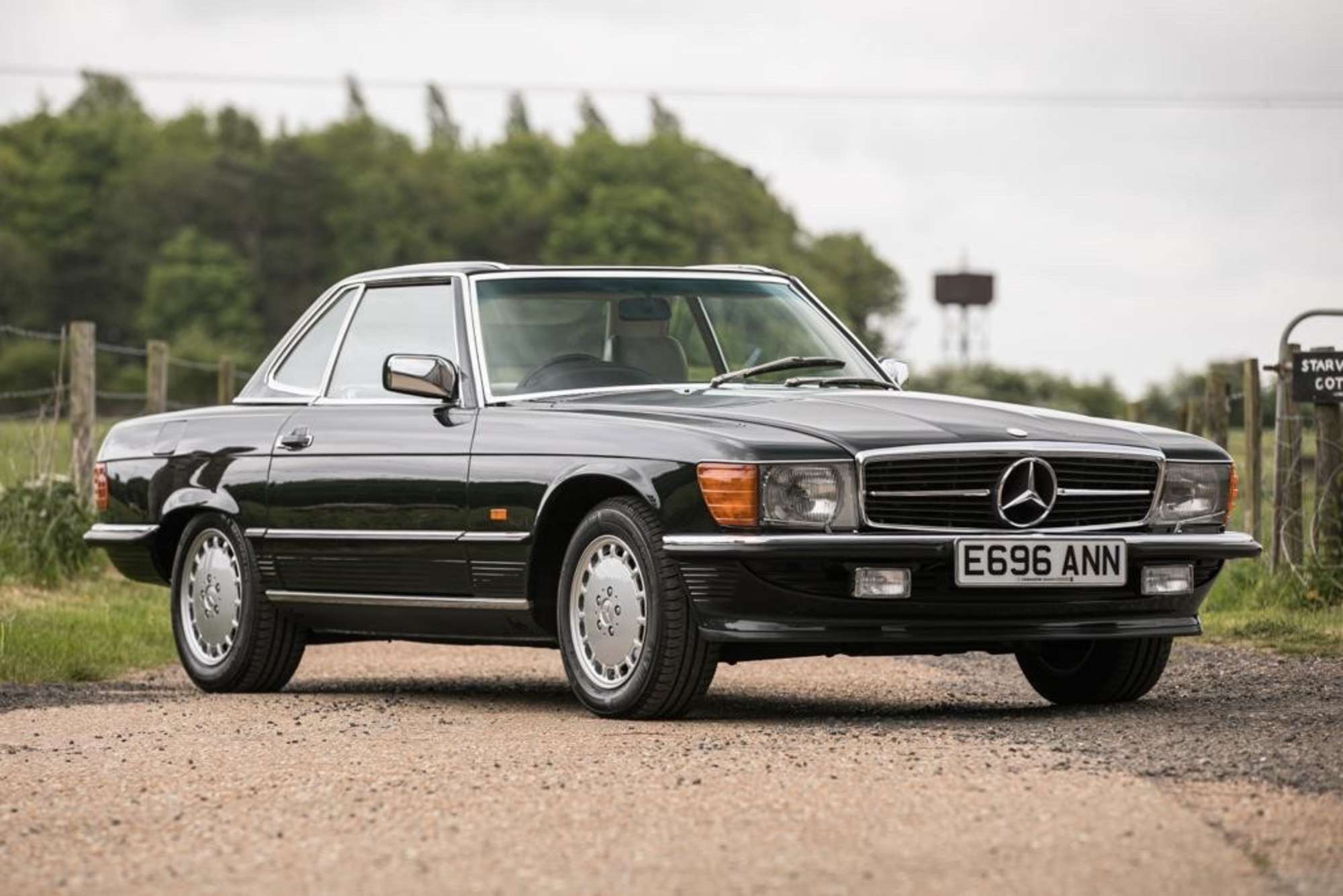 1987 Mercedes-Benz 420 SL (R107)-Auction Lot
