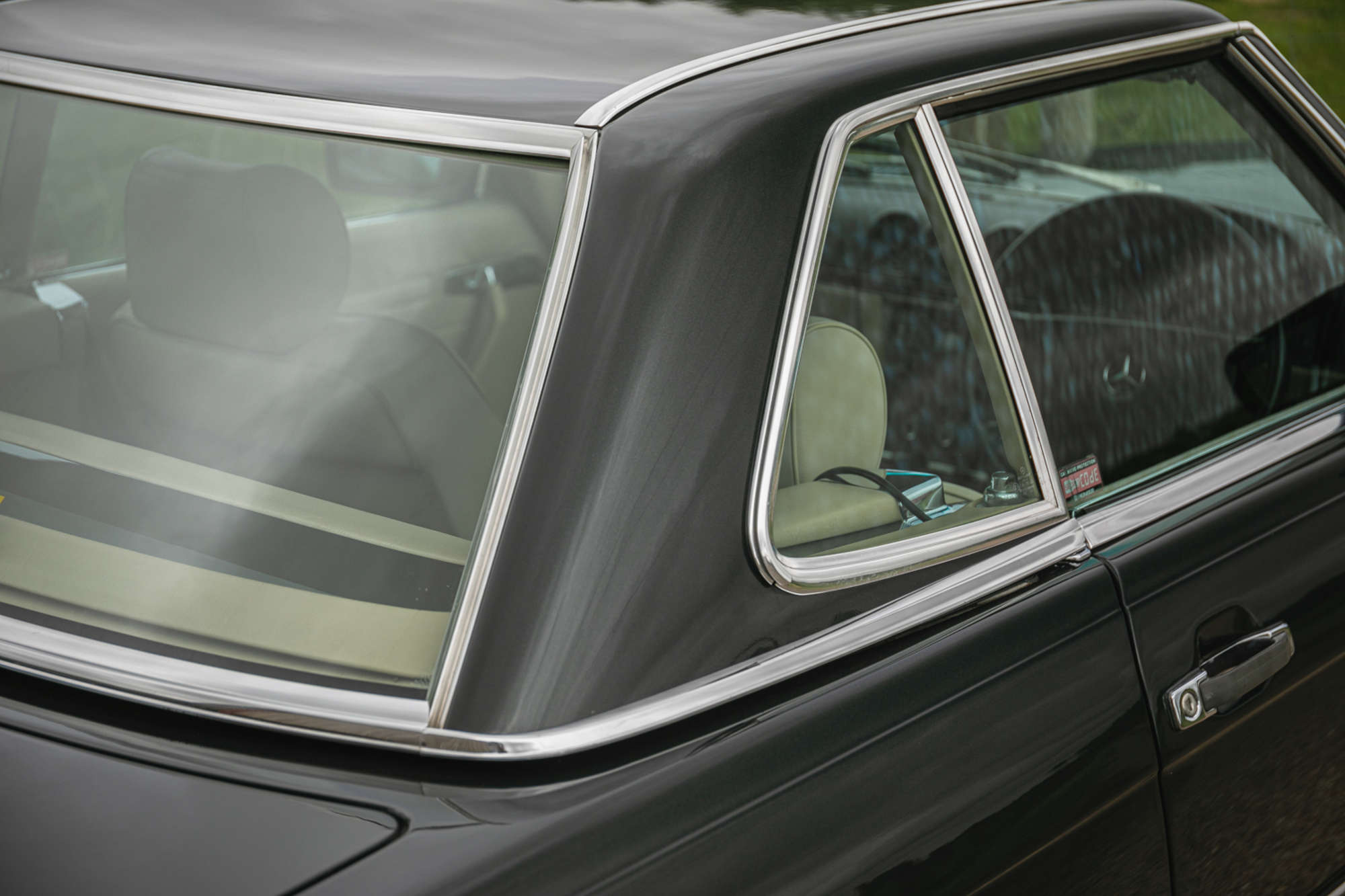 1987 Mercedes-Benz 420 SL (R107)-Auction Lot