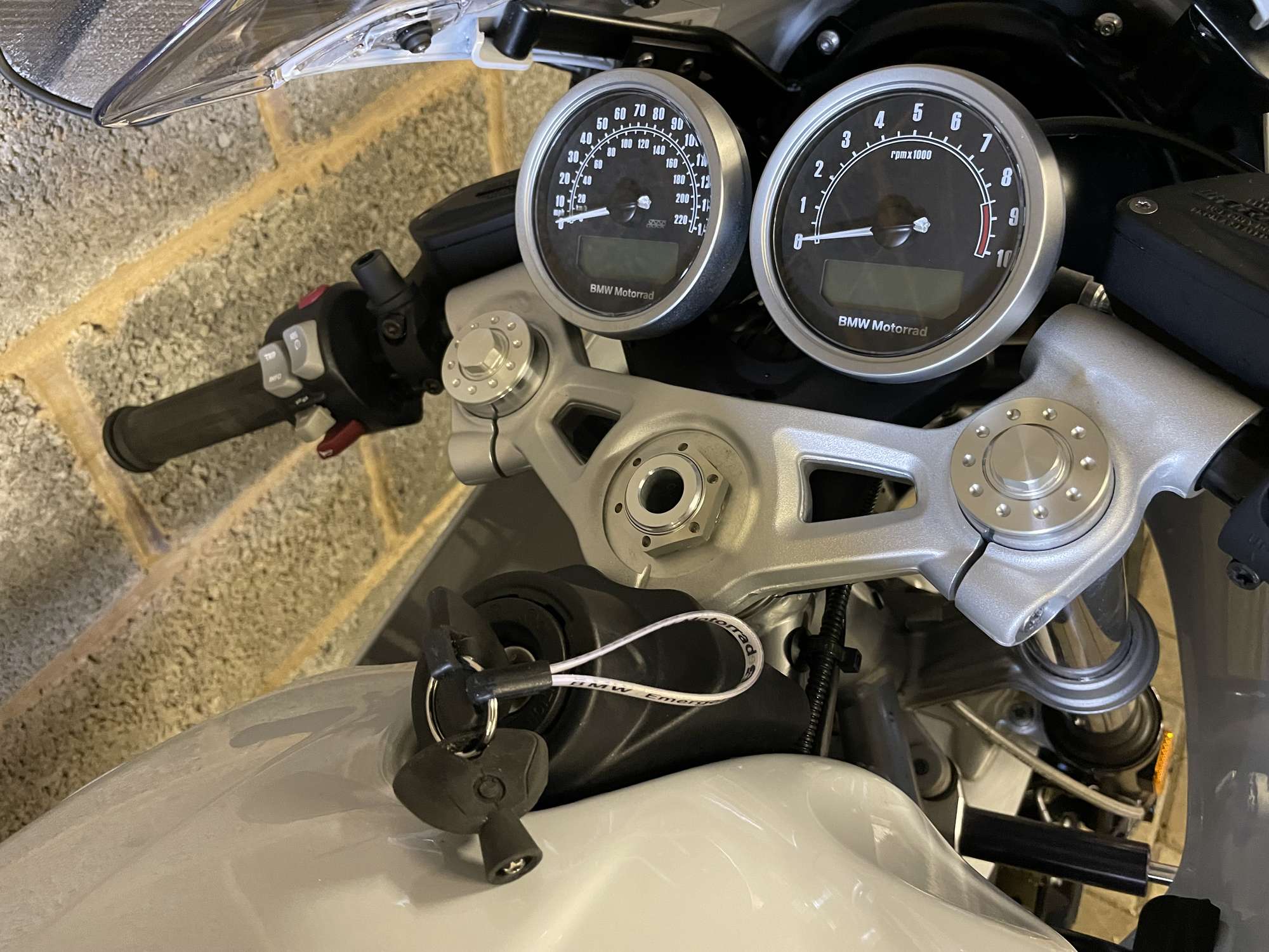 2017 BMW R Nine T Racer S 1170cc-Auction Lot