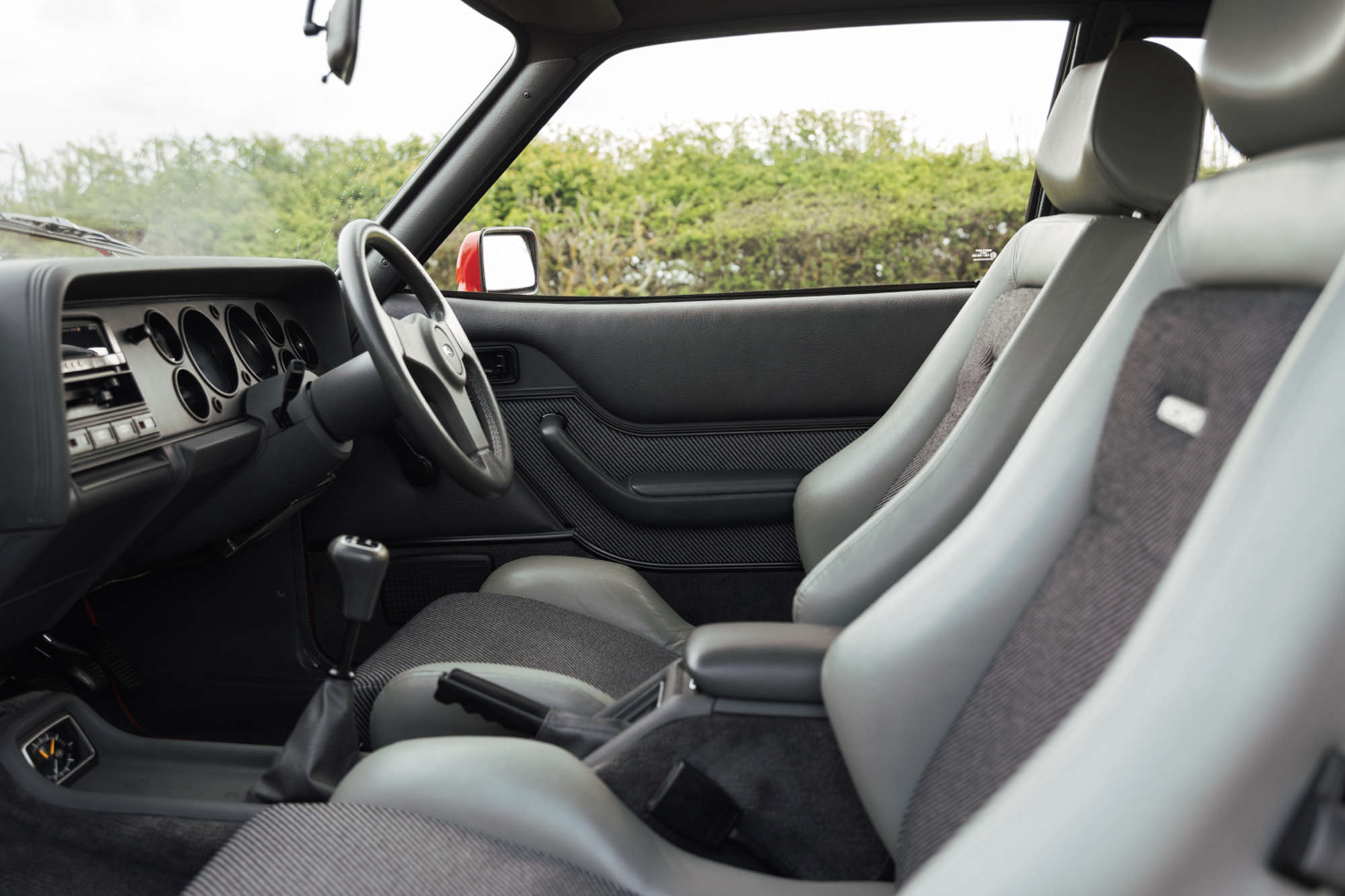 1986 Ford Capri Injection Special 2.8i-Sold