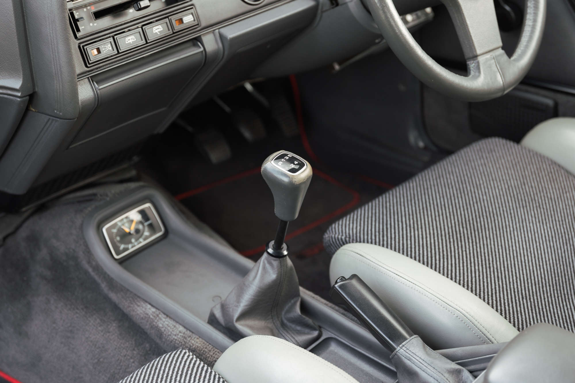 1986 Ford Capri Injection Special 2.8i-Sold