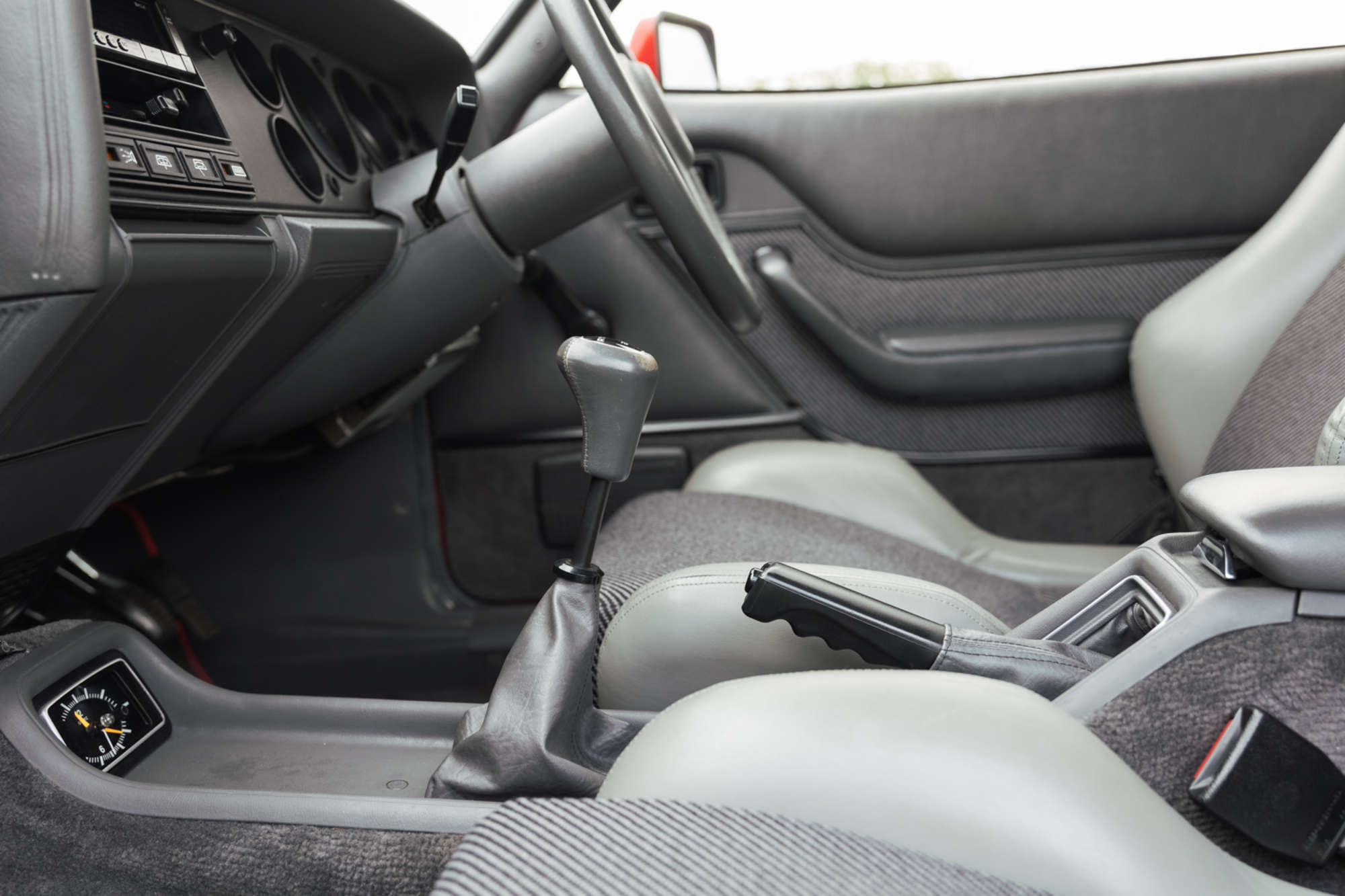 1986 Ford Capri Injection Special 2.8i-Sold