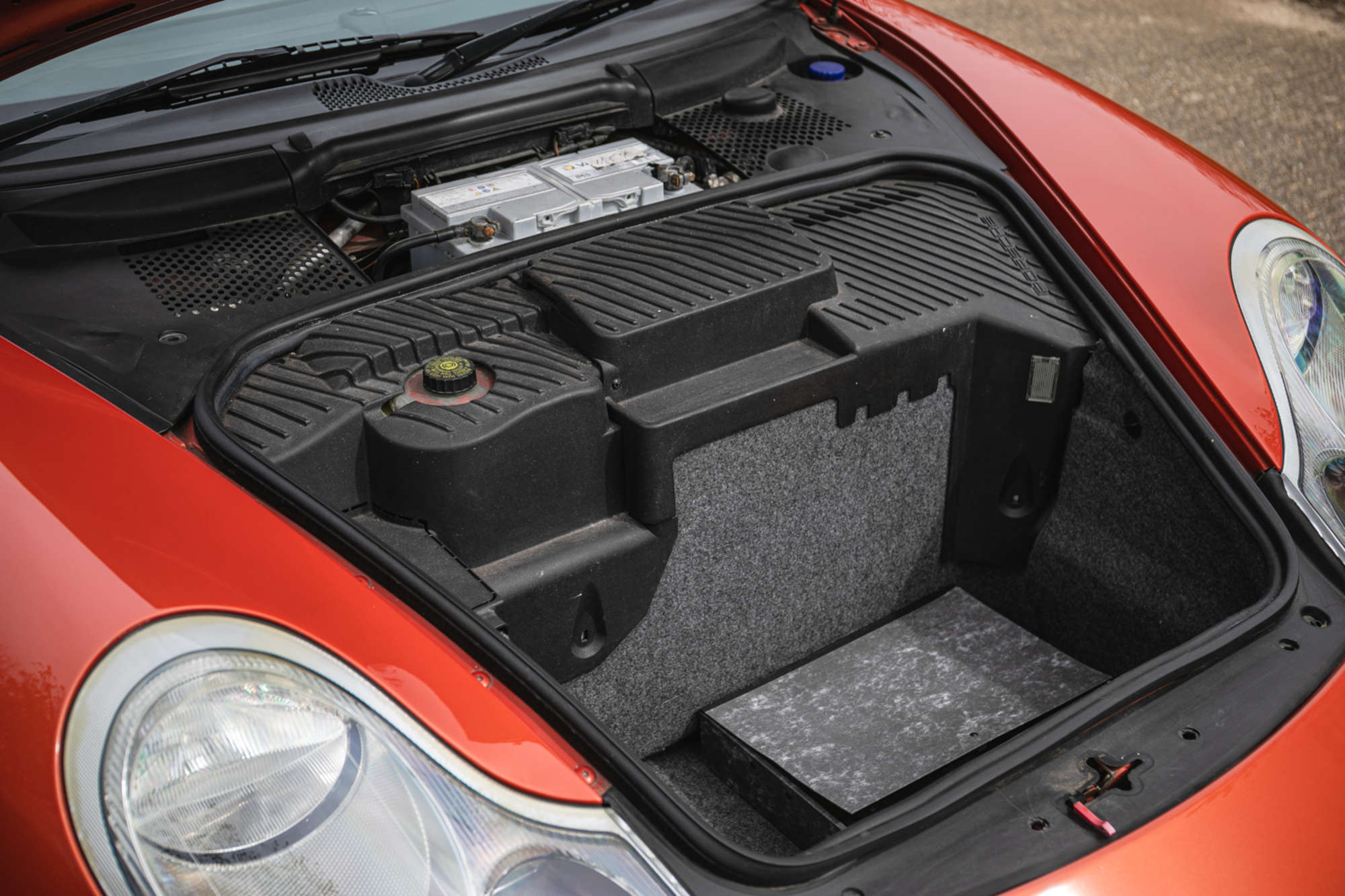 2000 Porsche 911 (996) GT3-Sold