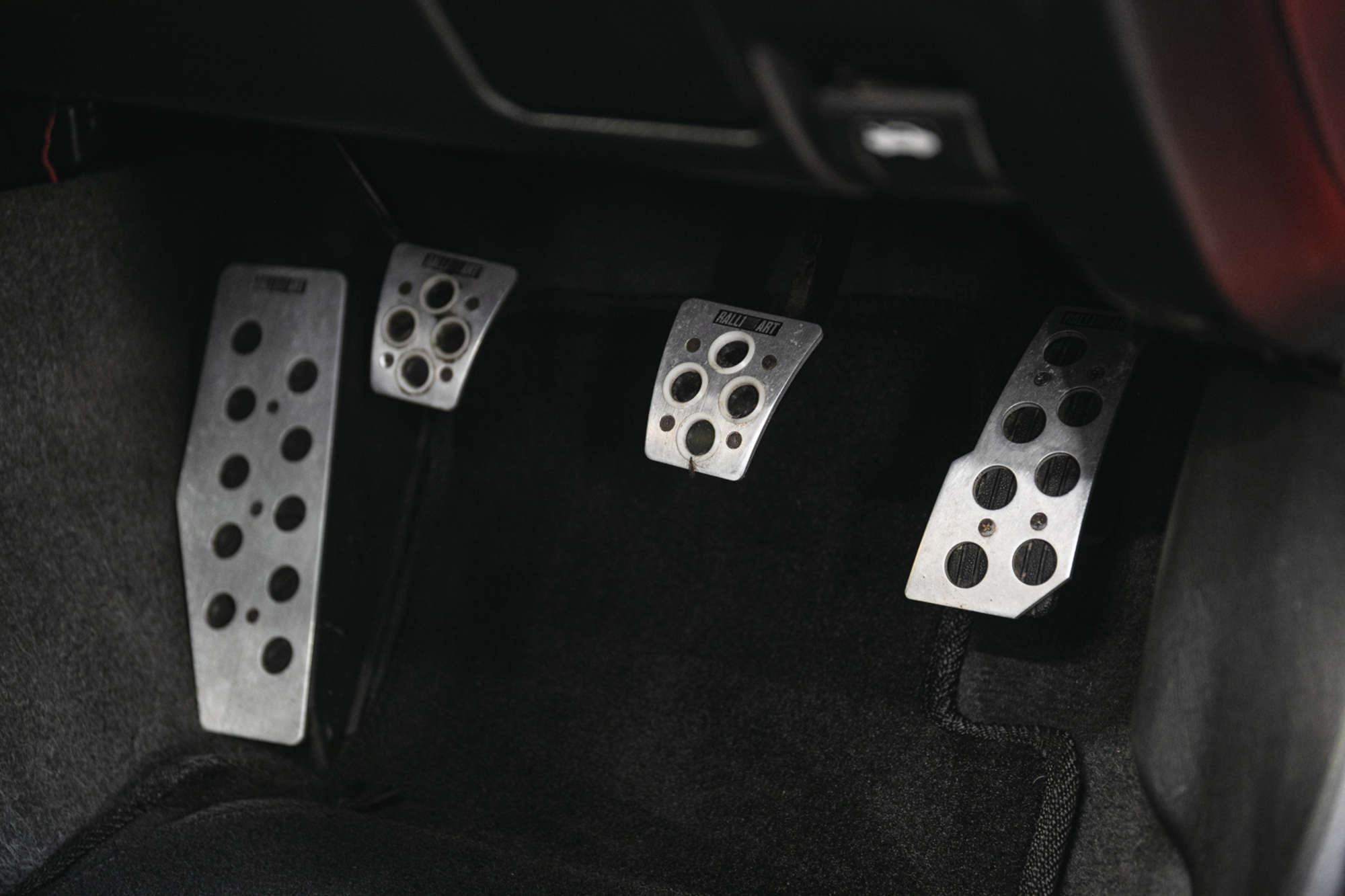 2000 Mitsubishi Lancer Evolution VI 'Tommi Makinen Edition' -Sold