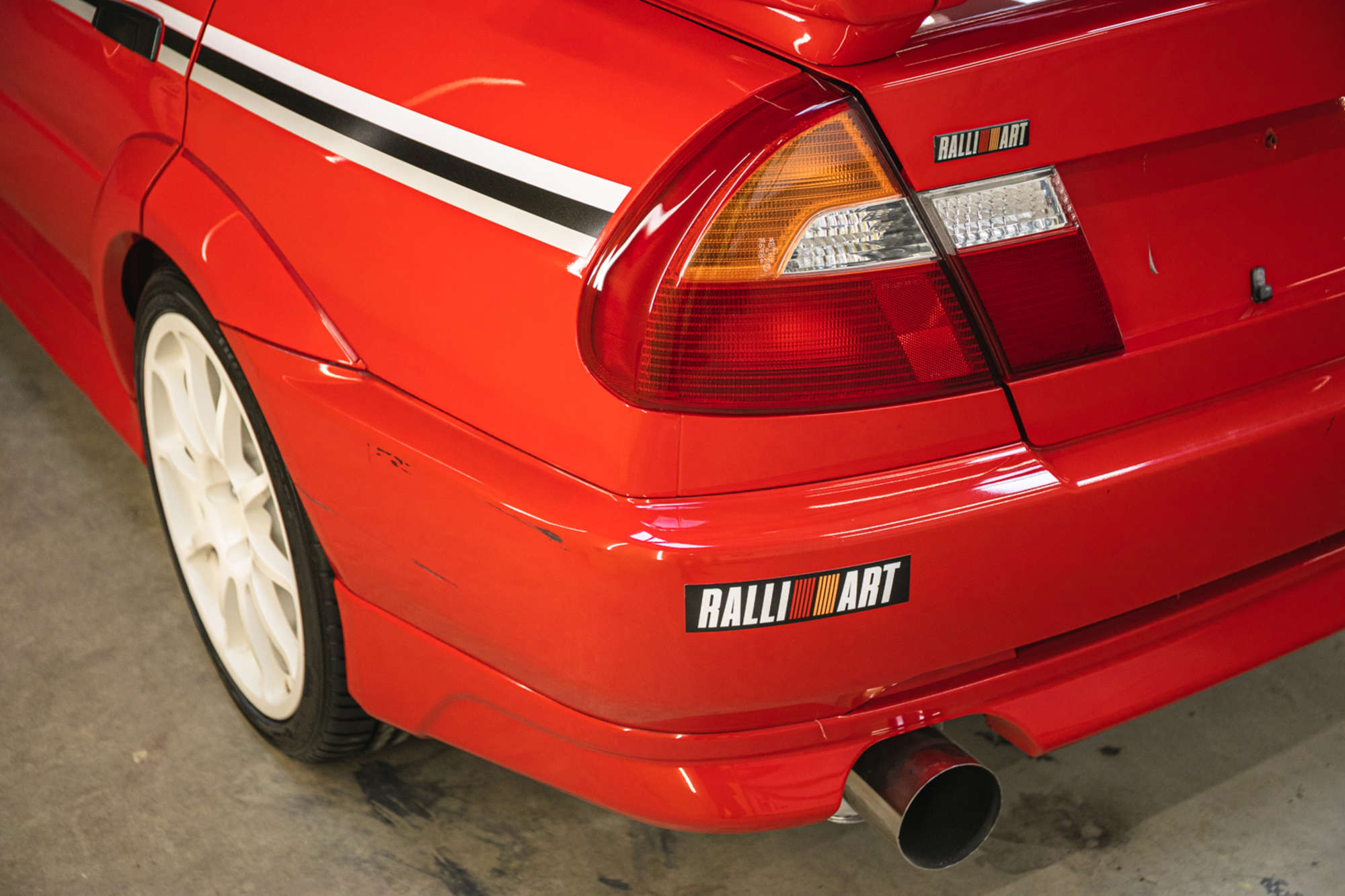 2000 Mitsubishi Lancer Evolution VI 'Tommi Makinen Edition' -Sold