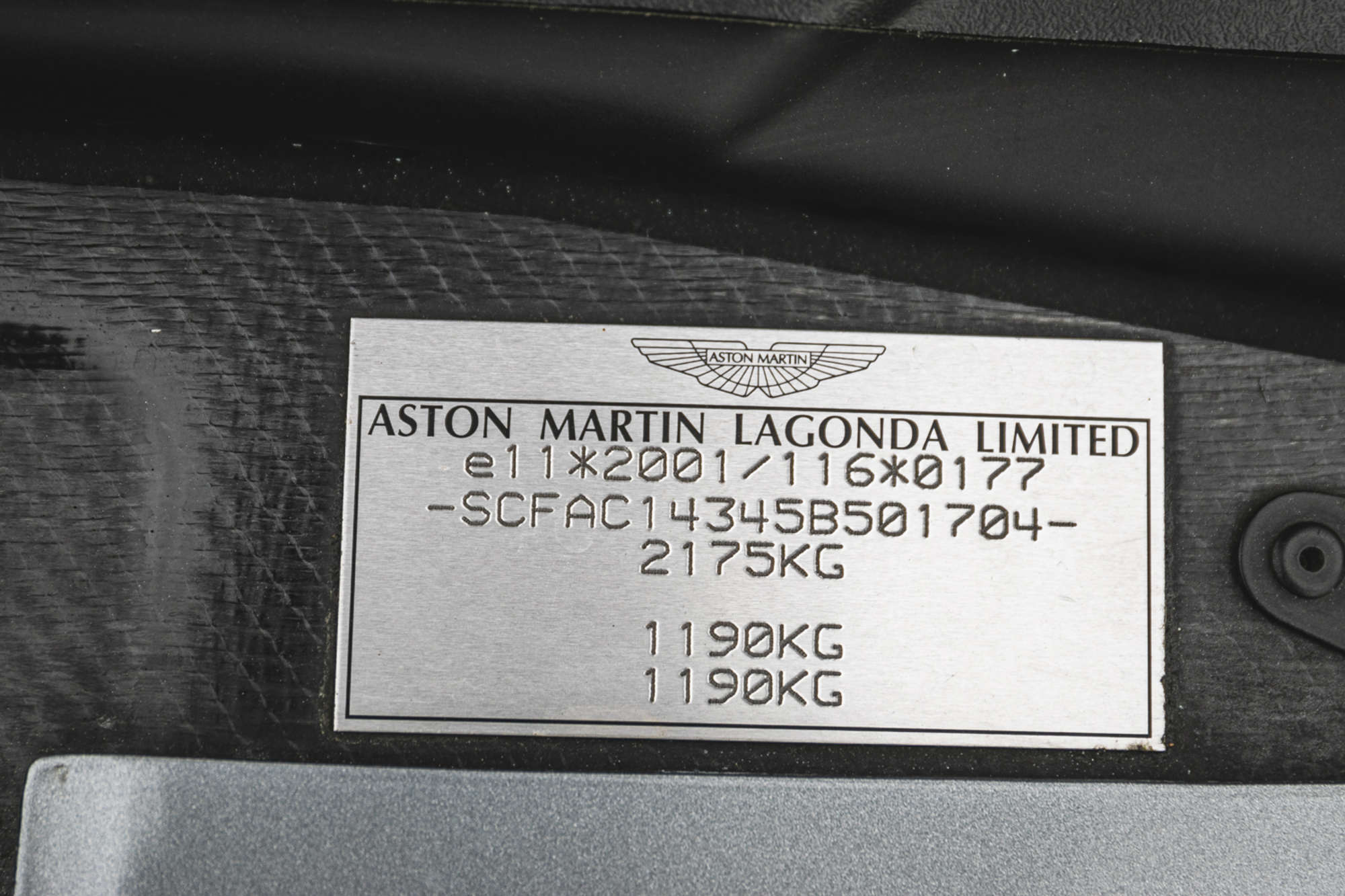 2005 Aston Martin Vanquish S 2+2-Auction Lot