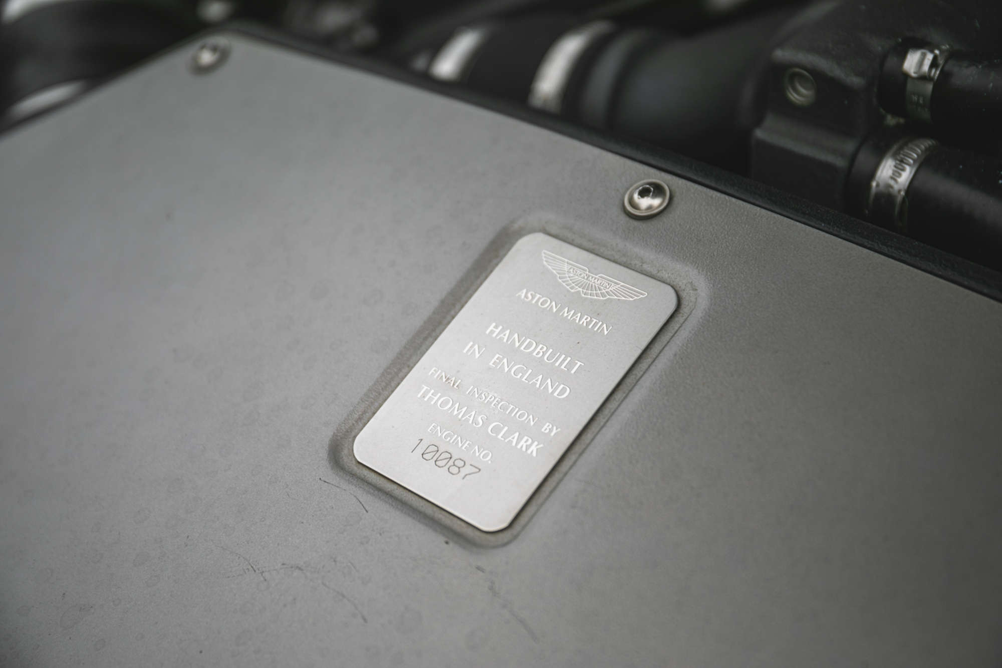 2005 Aston Martin Vanquish S 2+2-Auction Lot