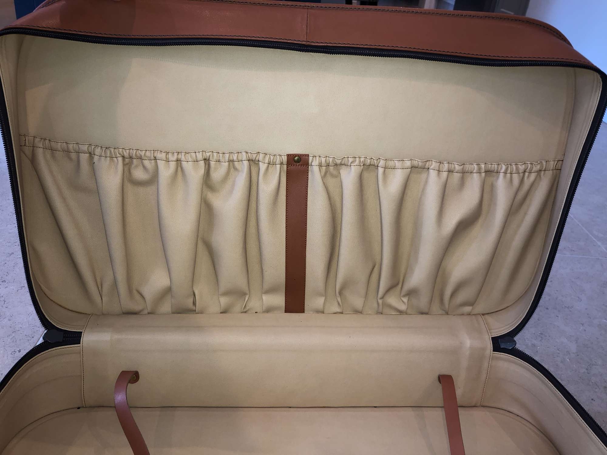 Ferrari 456 GT Complete Luggage Set-Sold