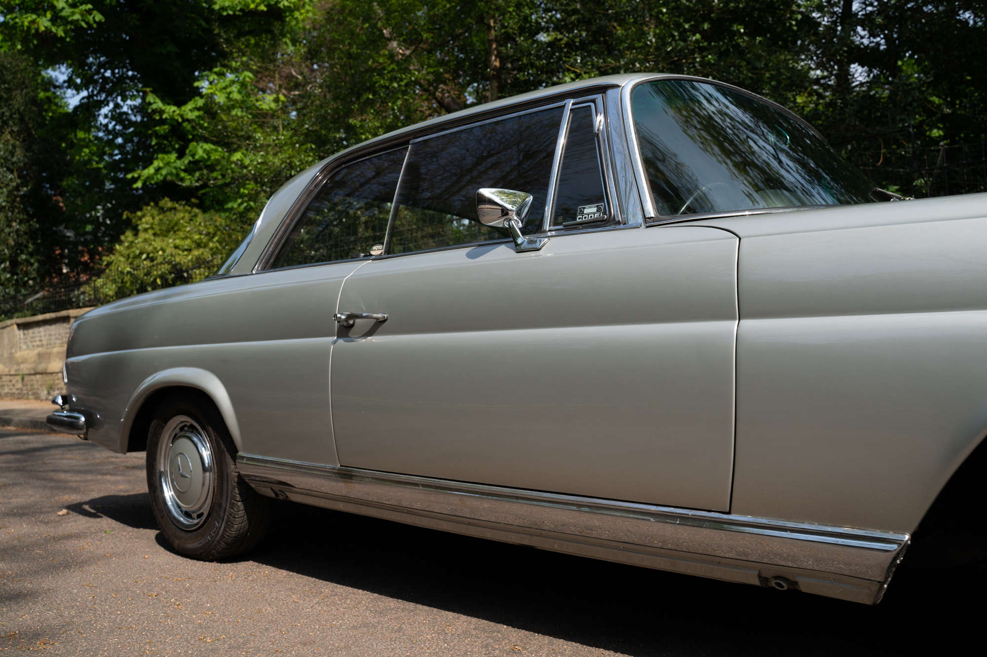 1971 Mercedes-Benz 280 SE 3.5 V8 Coupé (W111)-Auction Lot